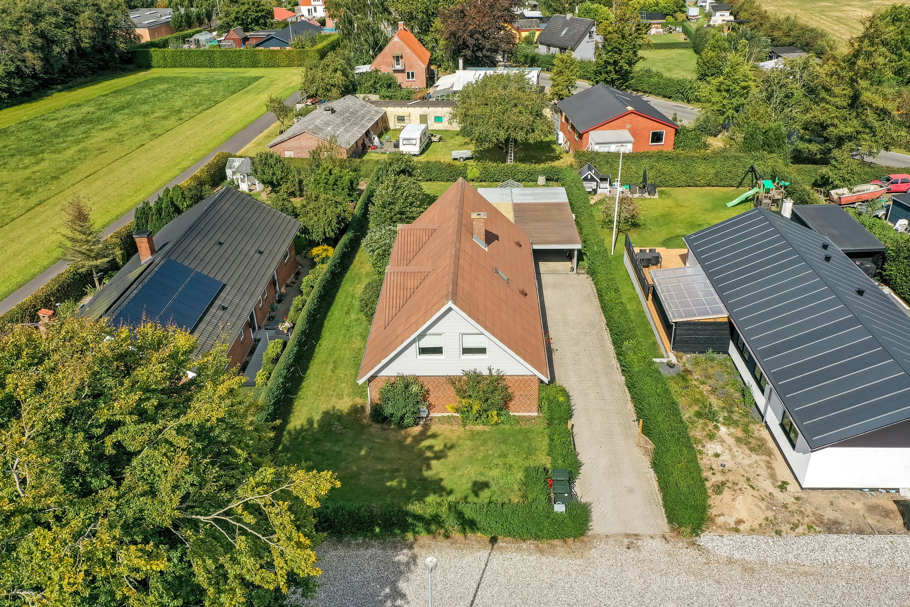 Fremhævet  billede i fuldskærmstilstand. Billede af Rugvænget 4, Lime, 8544 Mørke