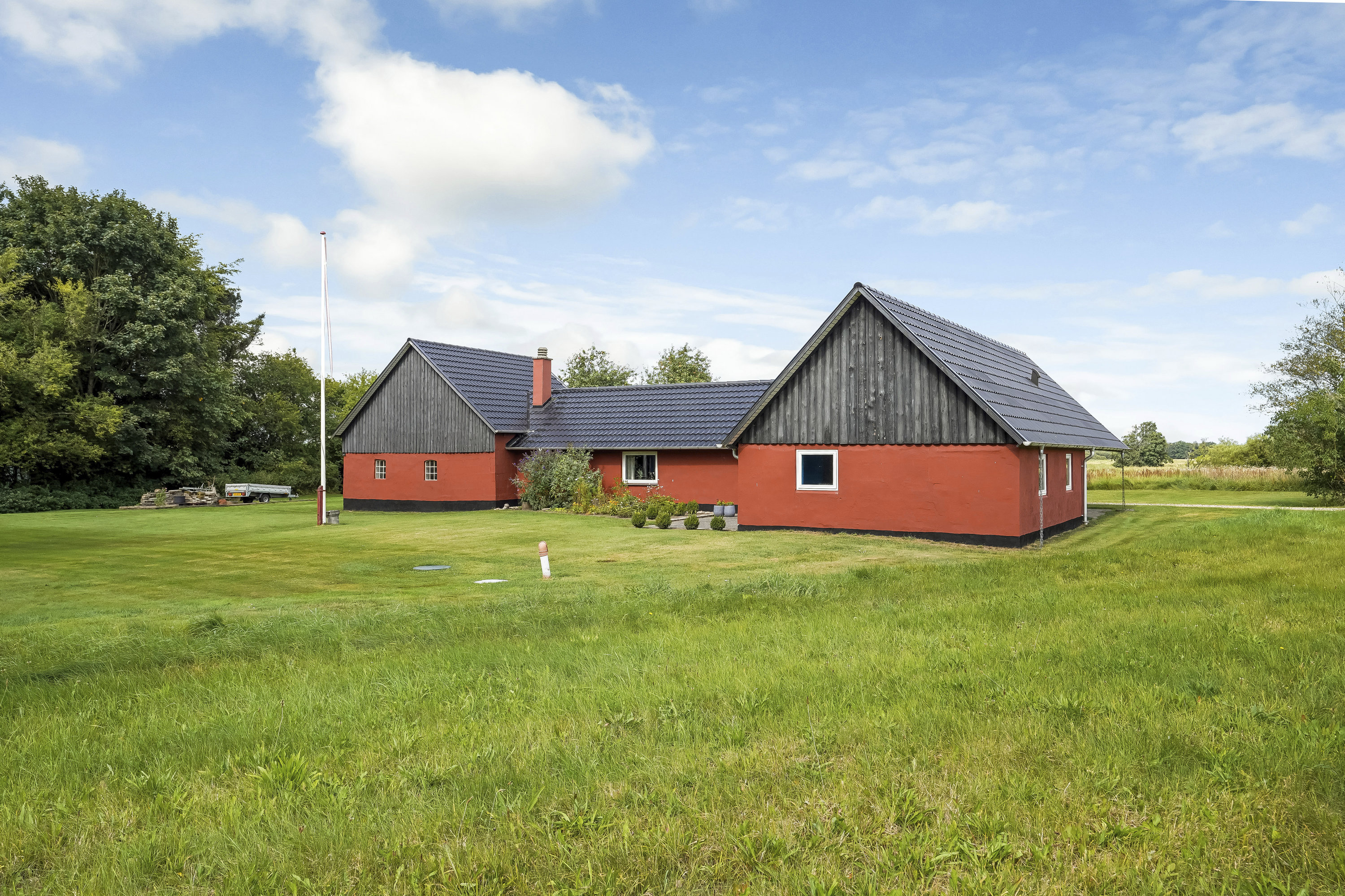 Fremhævet ejendommen billede i fuldskærmstilstand. Billede af Langagervej 32, 7171 Uldum