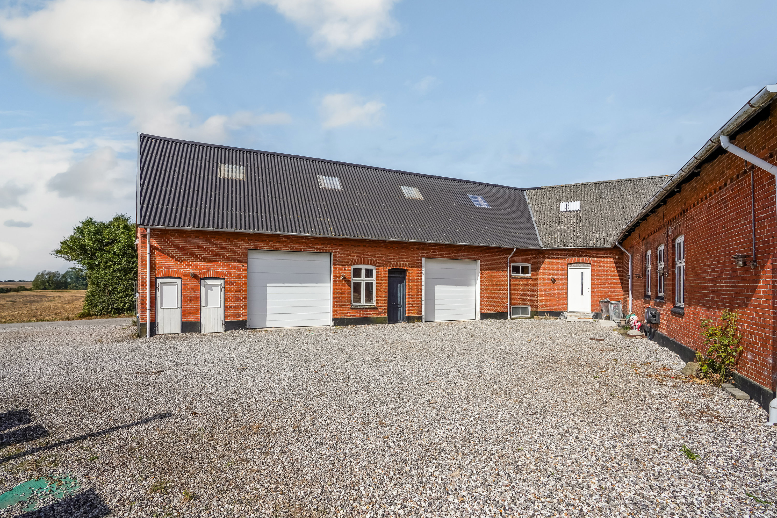 Fremhævet ejendommen billede i fuldskærmstilstand. Billede af Enggårdsvej 1, Tanderup, 5591 Gelsted