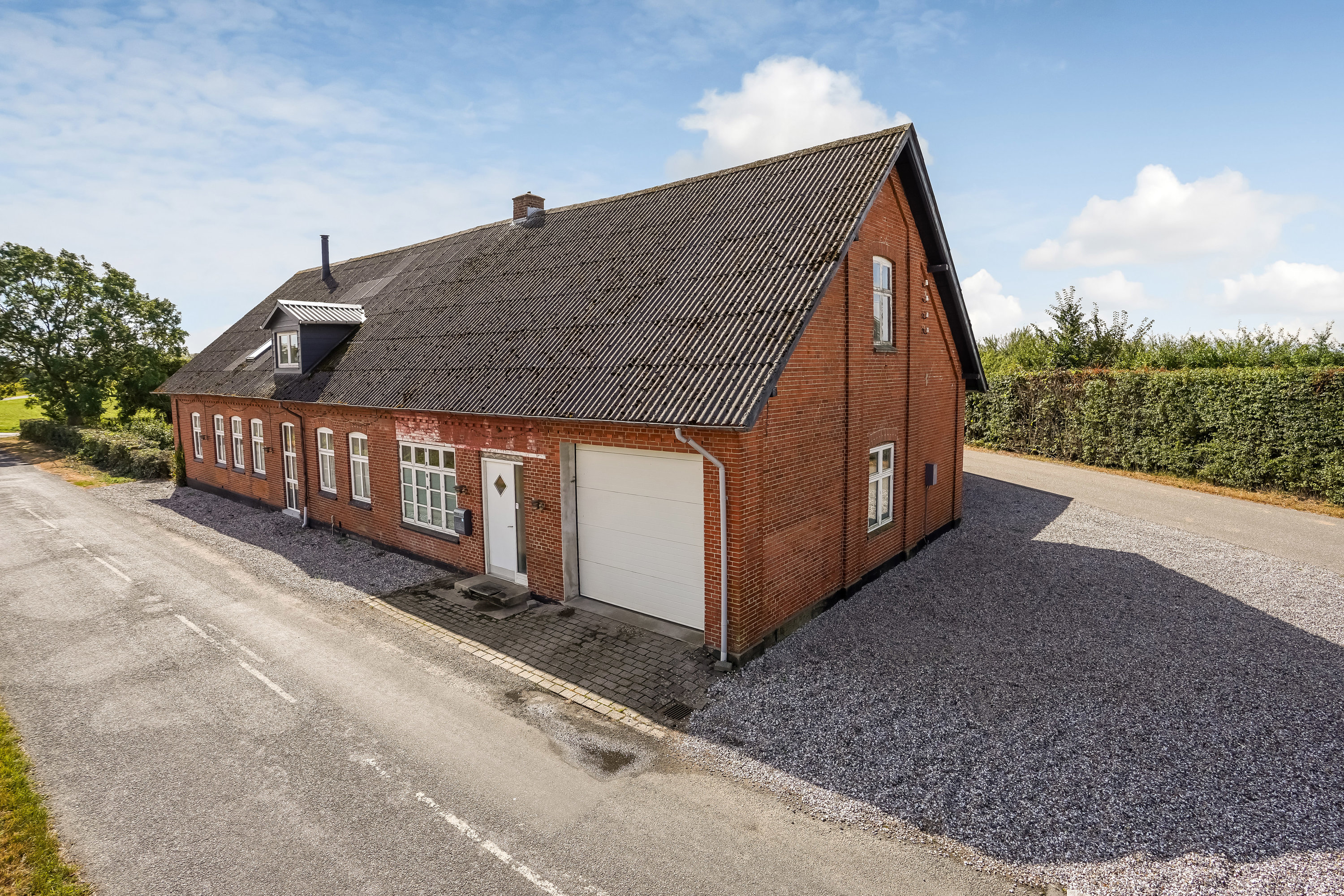 Fremhævet ejendommen billede i fuldskærmstilstand. Billede af Enggårdsvej 1, Tanderup, 5591 Gelsted