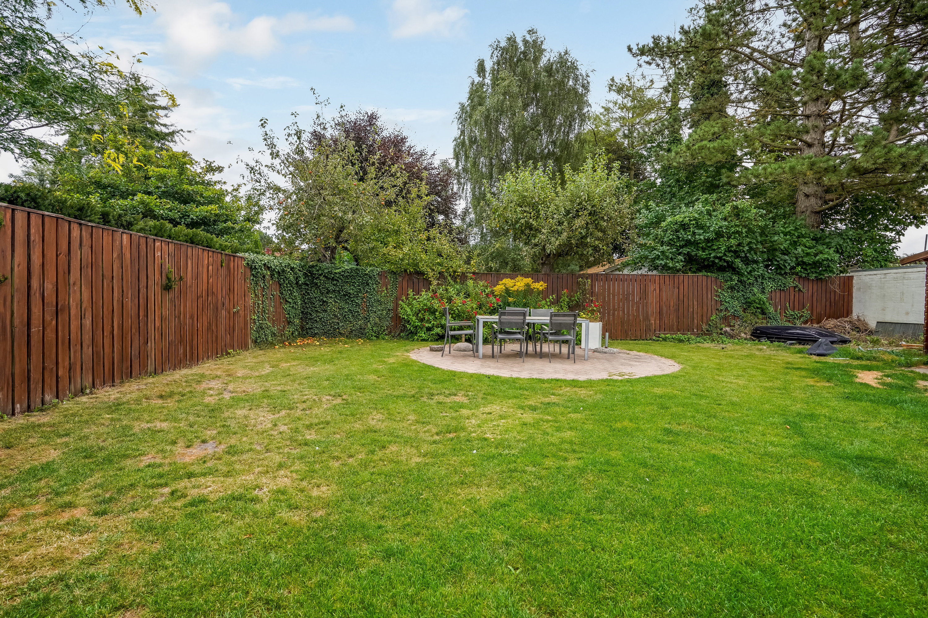 Fremhævet have billede i fuldskærmstilstand. Billede af Goldschmidtsvænget 6, 5230 Odense M