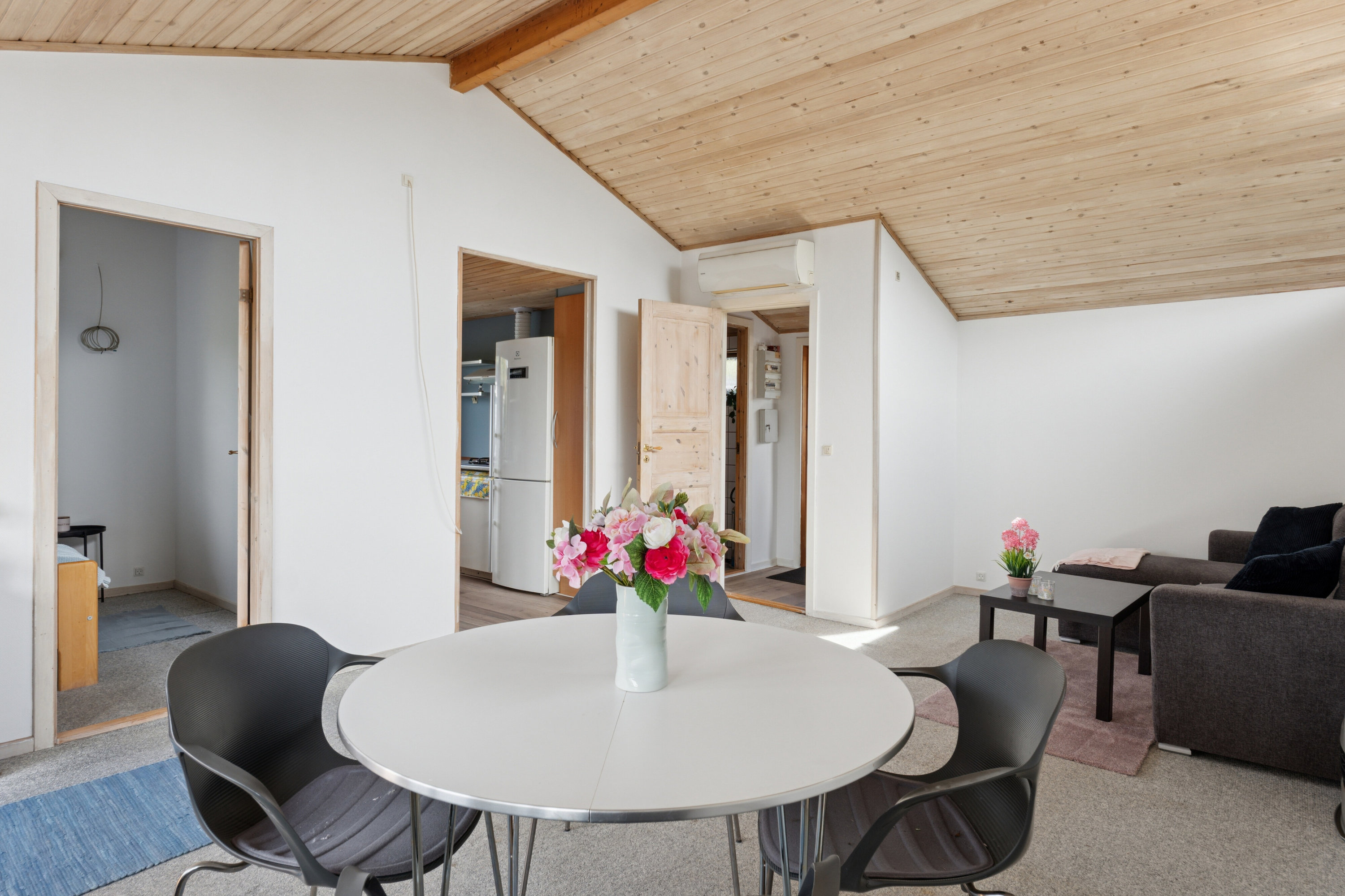 Fremhævet spisestue billede i fuldskærmstilstand. Billede af Dahliavej 36, 2610 Rødovre