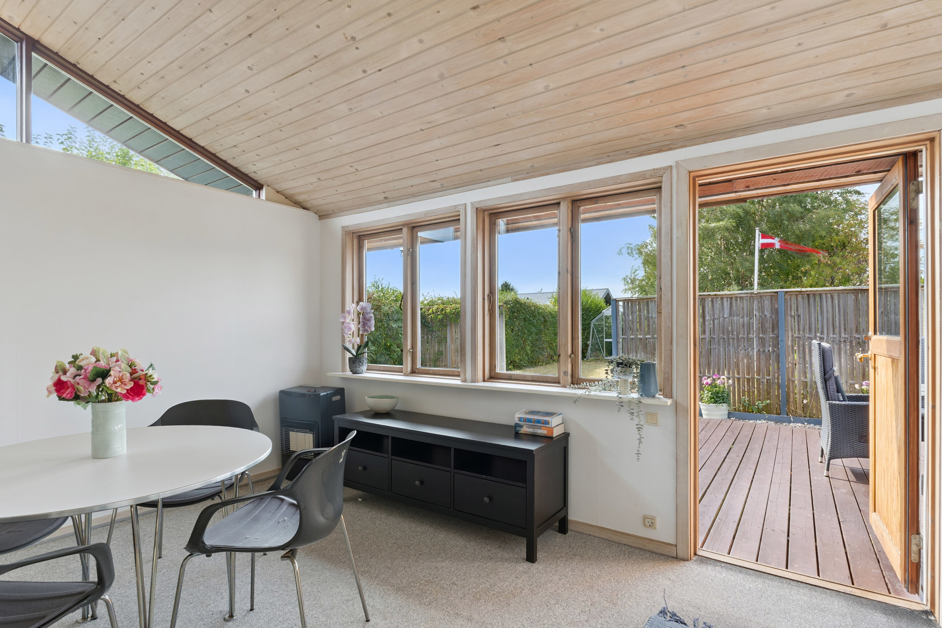 Fremhævet spisestue billede i fuldskærmstilstand. Billede af Dahliavej 36, 2610 Rødovre