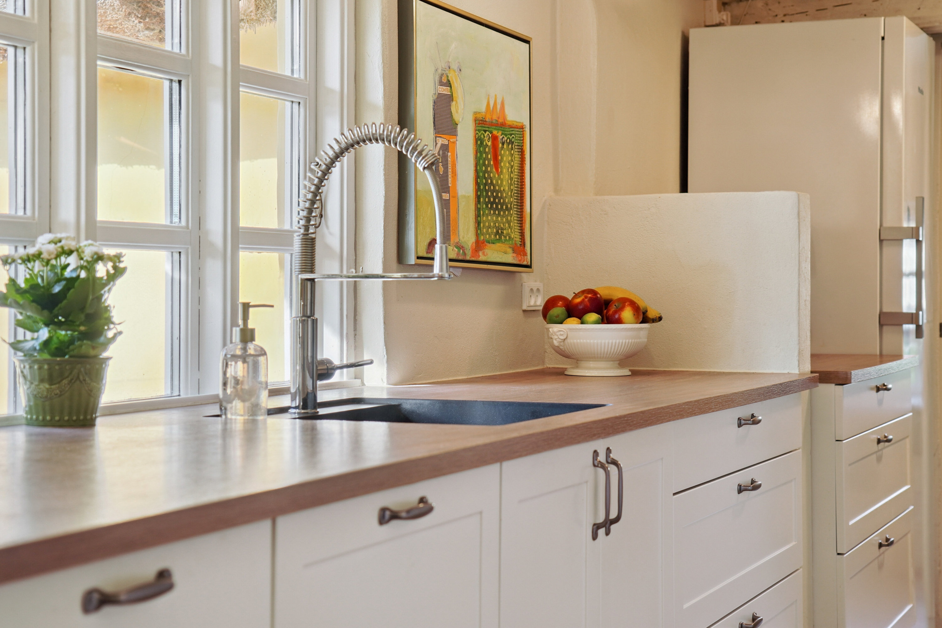 Fremhævet køkken billede i fuldskærmstilstand. Billede af Askevej 11, Kregme, 3300 Frederiksværk