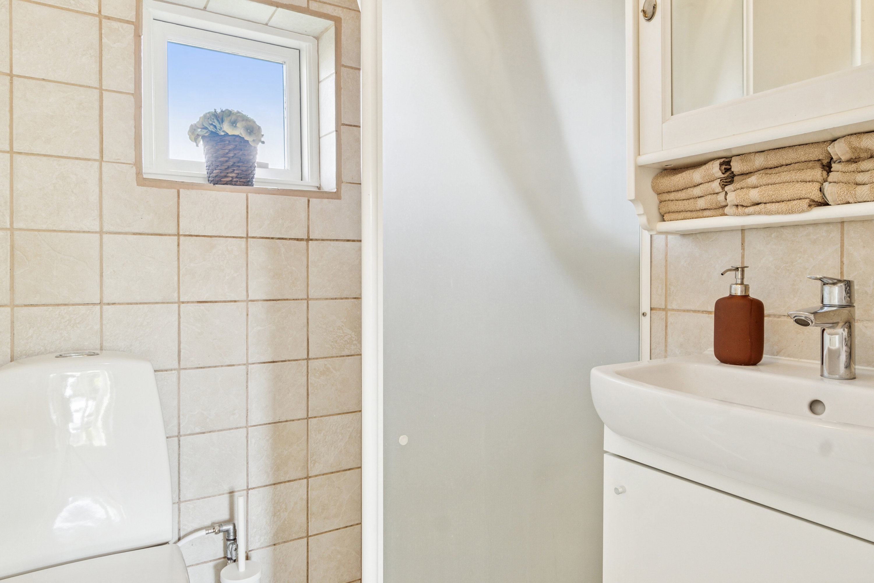 Fremhævet badeværelse billede i fuldskærmstilstand. Billede af Askevej 11, Kregme, 3300 Frederiksværk