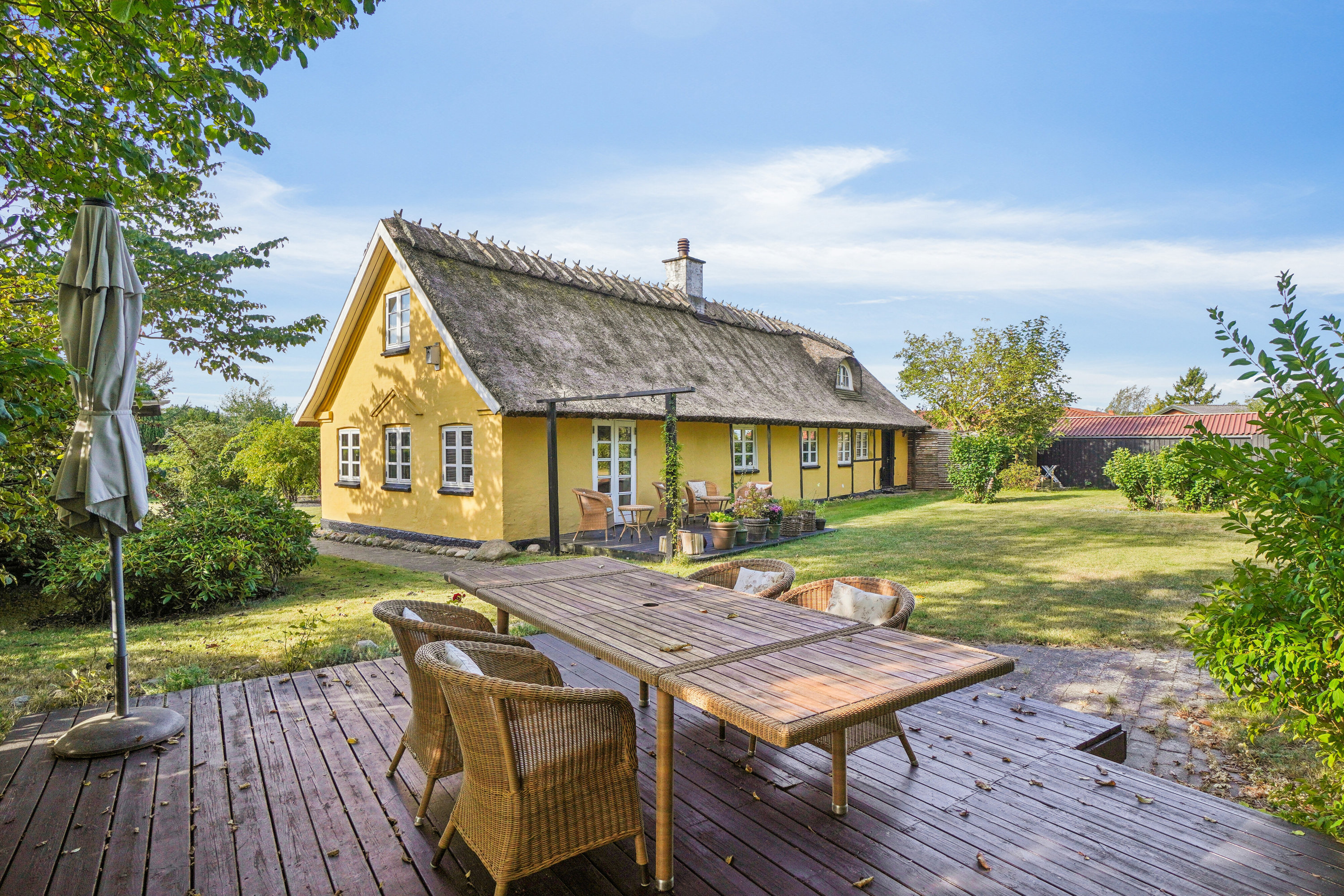 Fremhævet terrasse billede i fuldskærmstilstand. Billede af Askevej 11, Kregme, 3300 Frederiksværk