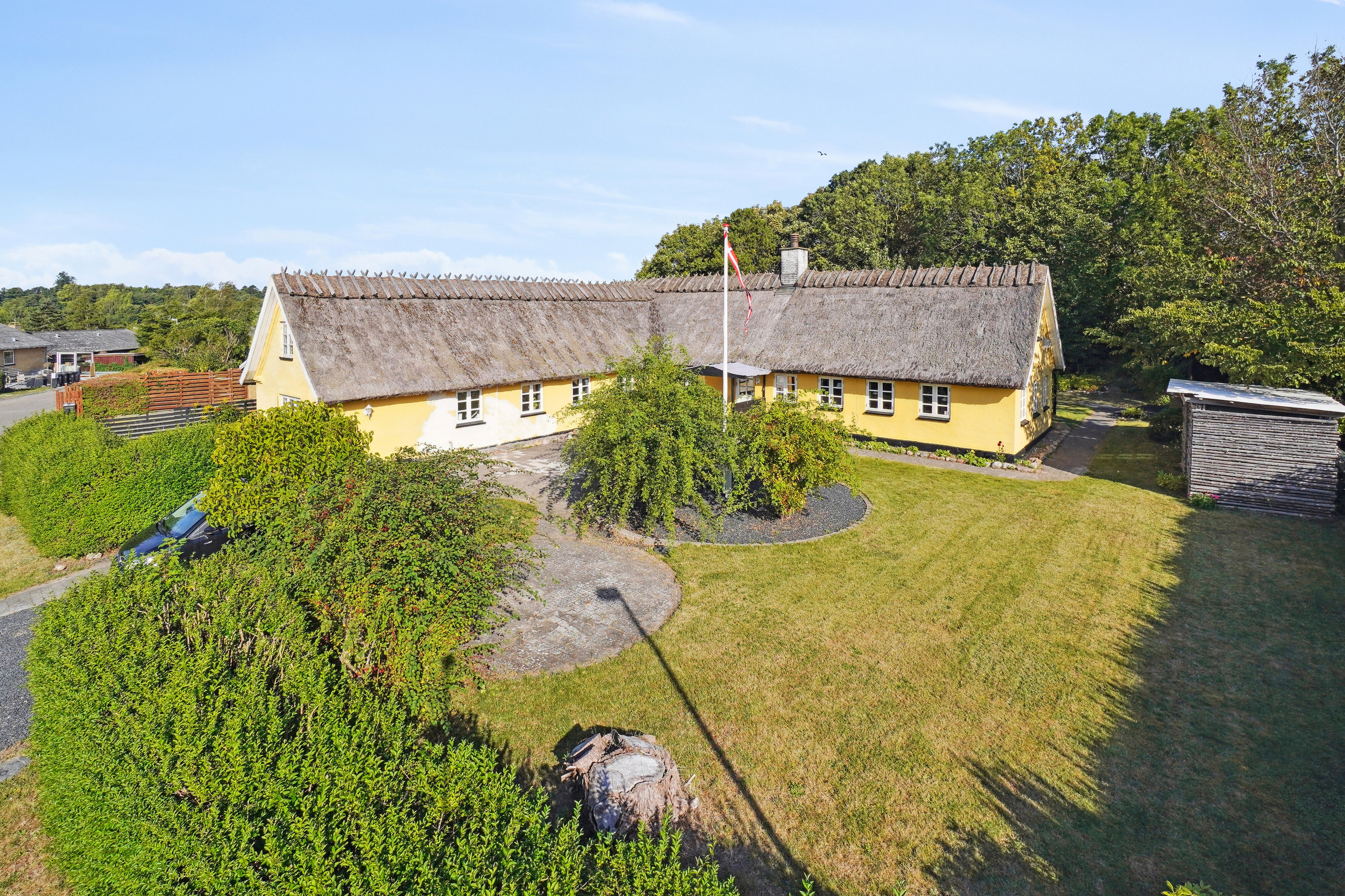 Fremhævet set fra haven billede i fuldskærmstilstand. Billede af Askevej 11, Kregme, 3300 Frederiksværk