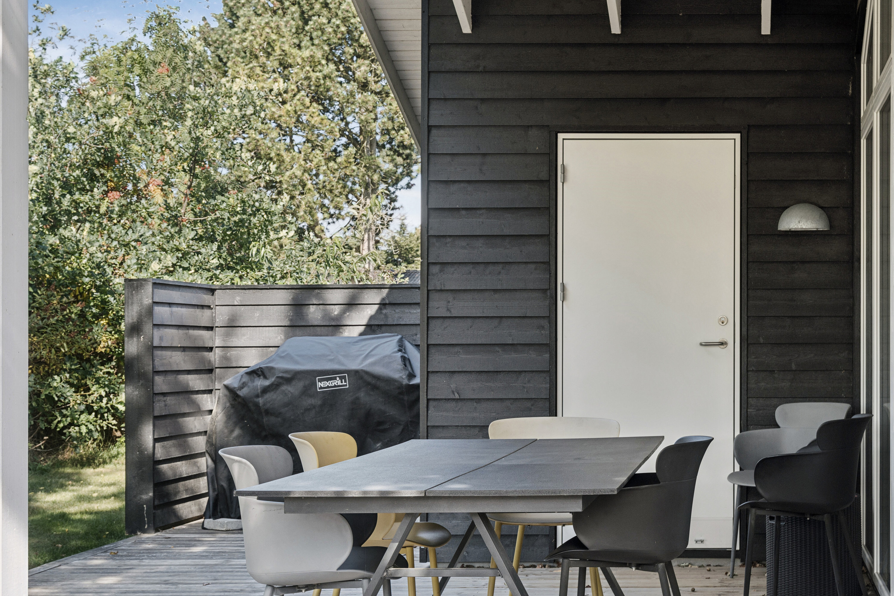 Fremhævet overdækket terrasse billede i fuldskærmstilstand. Billede af Lynghækken 26, 4500 Nykøbing Sj