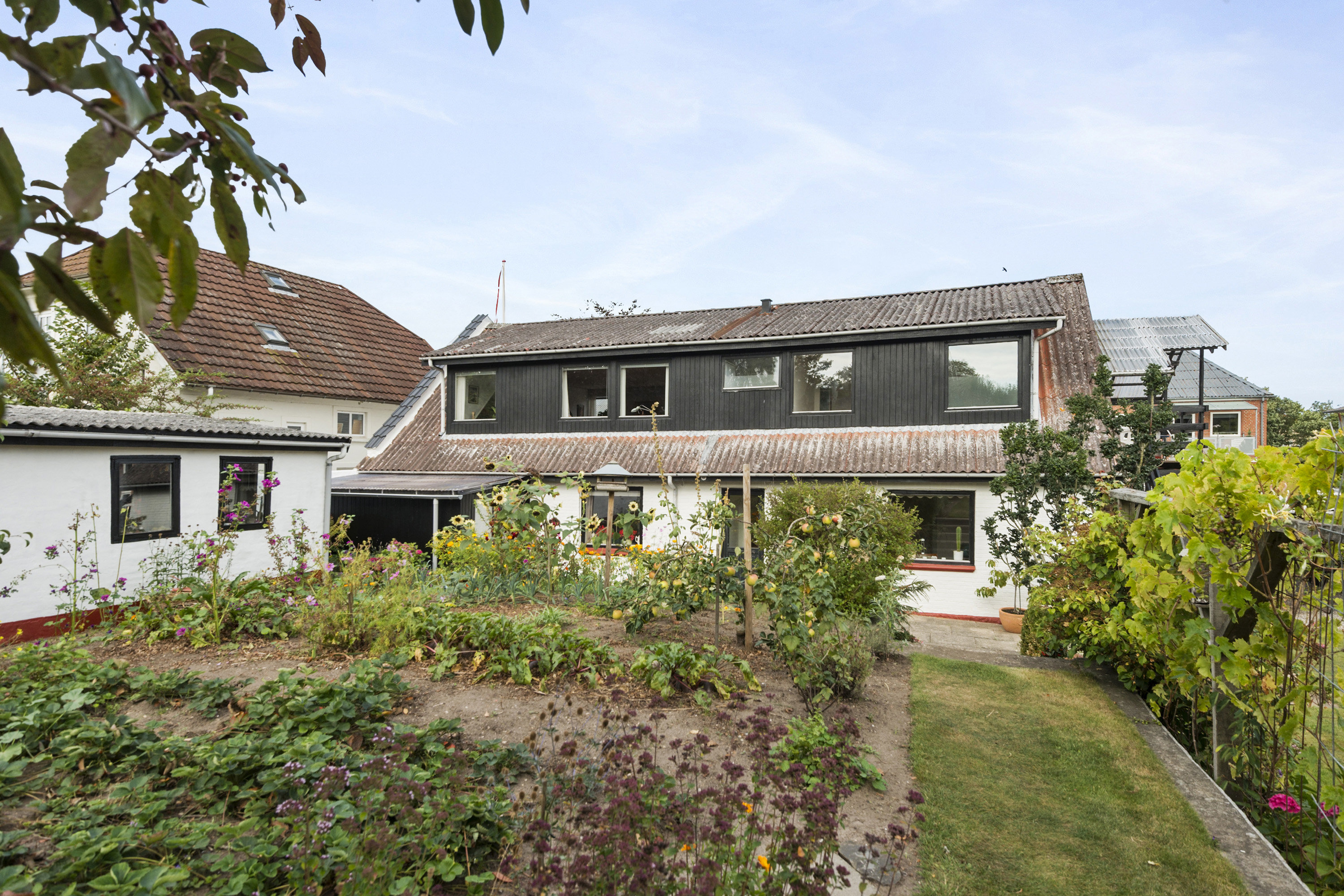 Fremhævet ejendommen billede i fuldskærmstilstand. Billede af Østergade 30, 8300 Odder