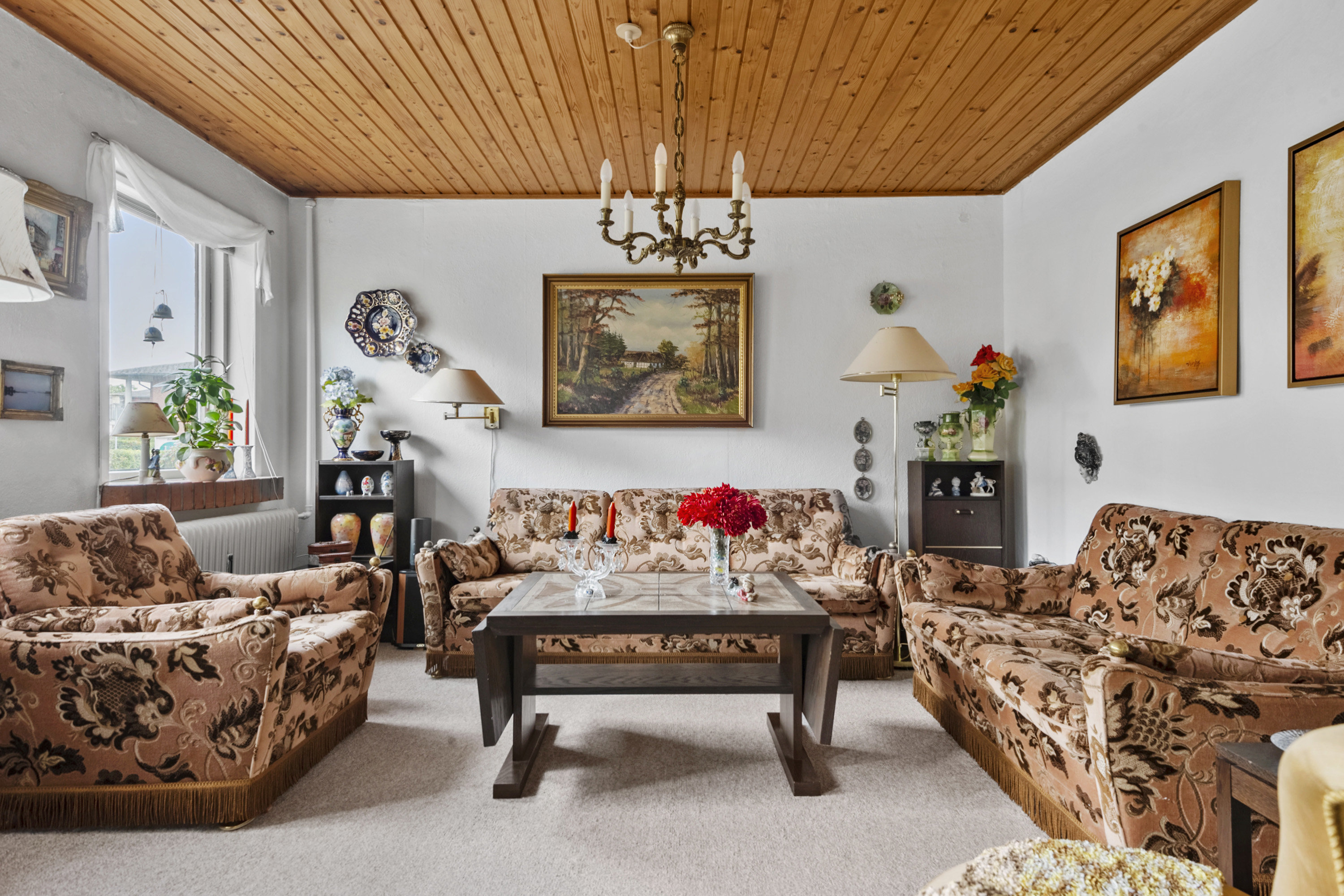 Fremhævet stue billede i fuldskærmstilstand. Billede af Østergade 30, 8300 Odder