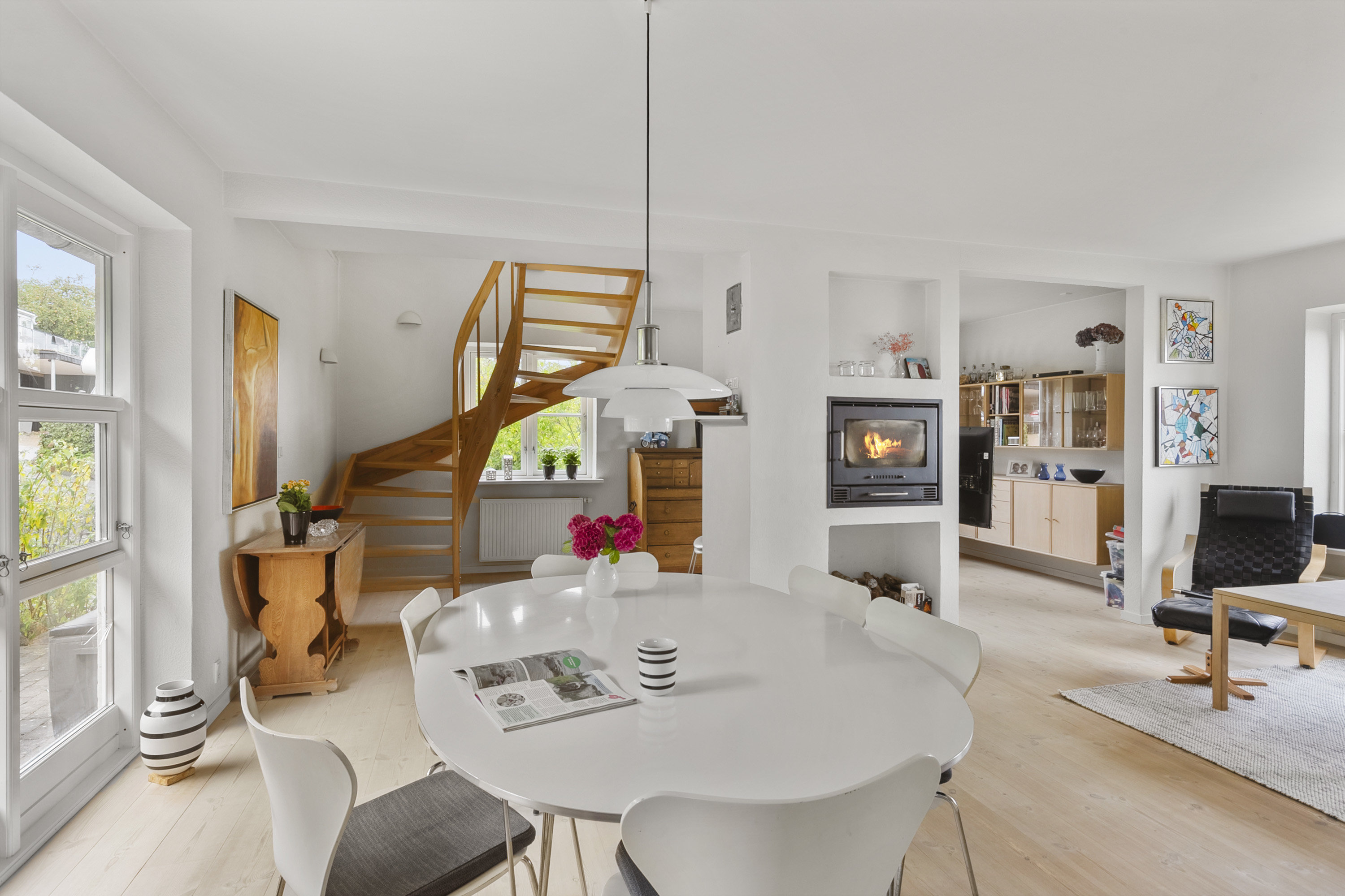 Fremhævet spisestue billede i fuldskærmstilstand. Billede af Varnæsvej 139, 6200 Aabenraa