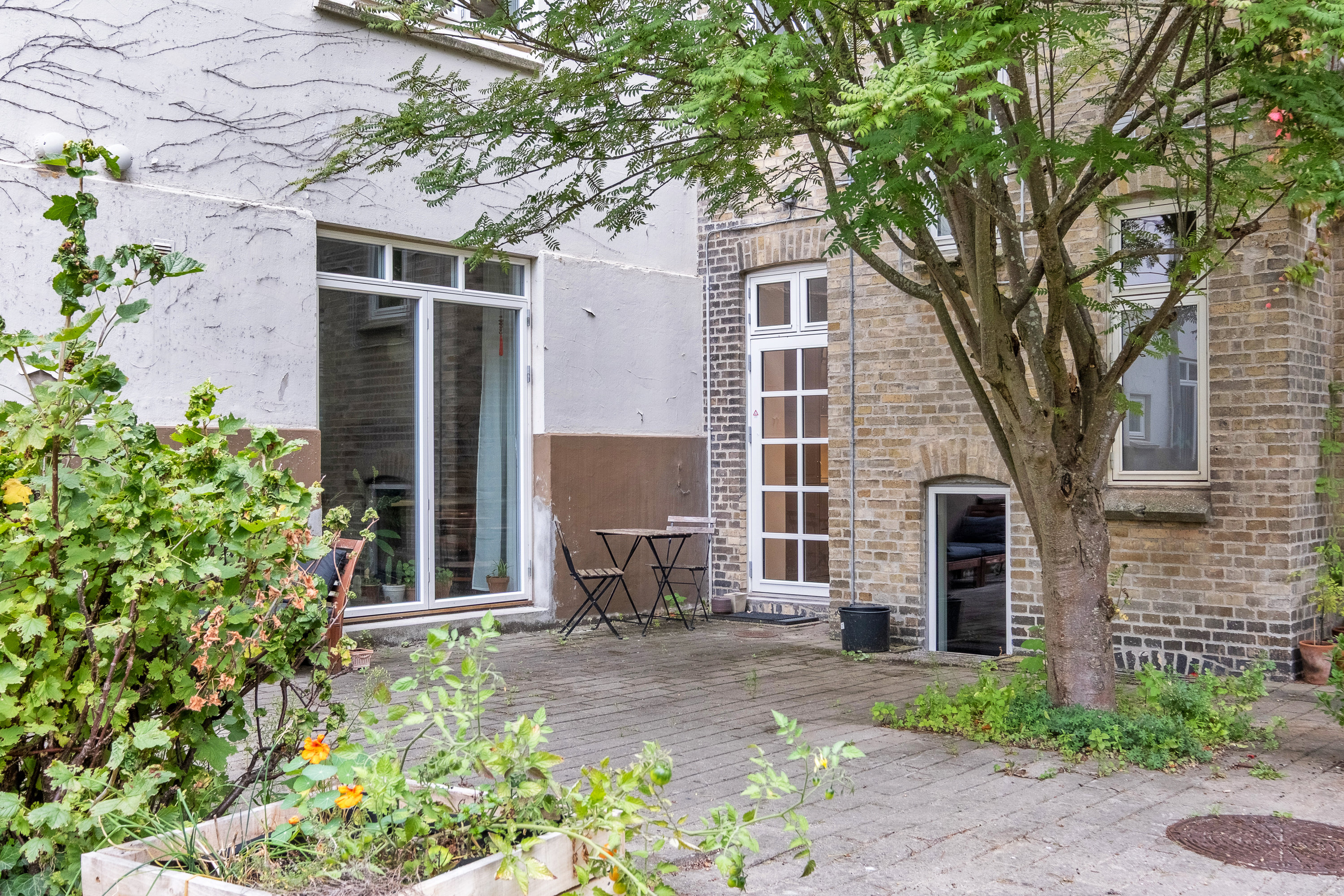 Fremhævet gårdmiljø billede i fuldskærmstilstand. Billede af Jægergårdsgade 148, st.. th., 8000 Aarhus C