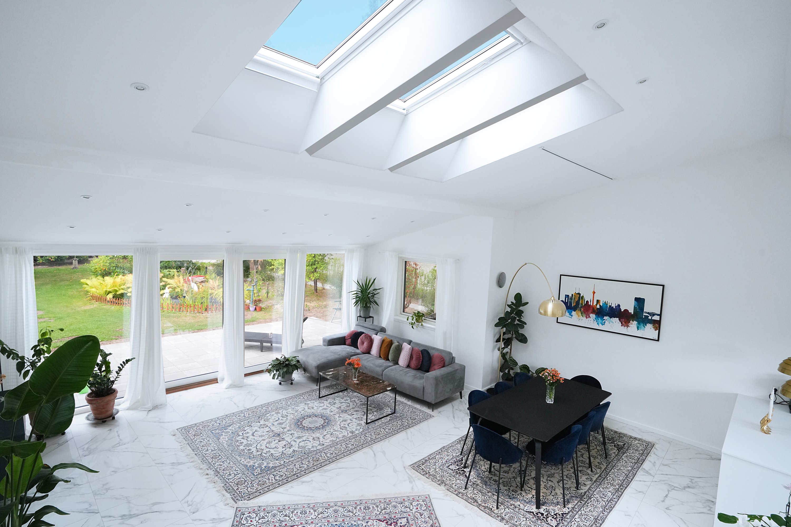 Fremhævet stue billede i fuldskærmstilstand. Billede af Harestien 19, 2880 Bagsværd