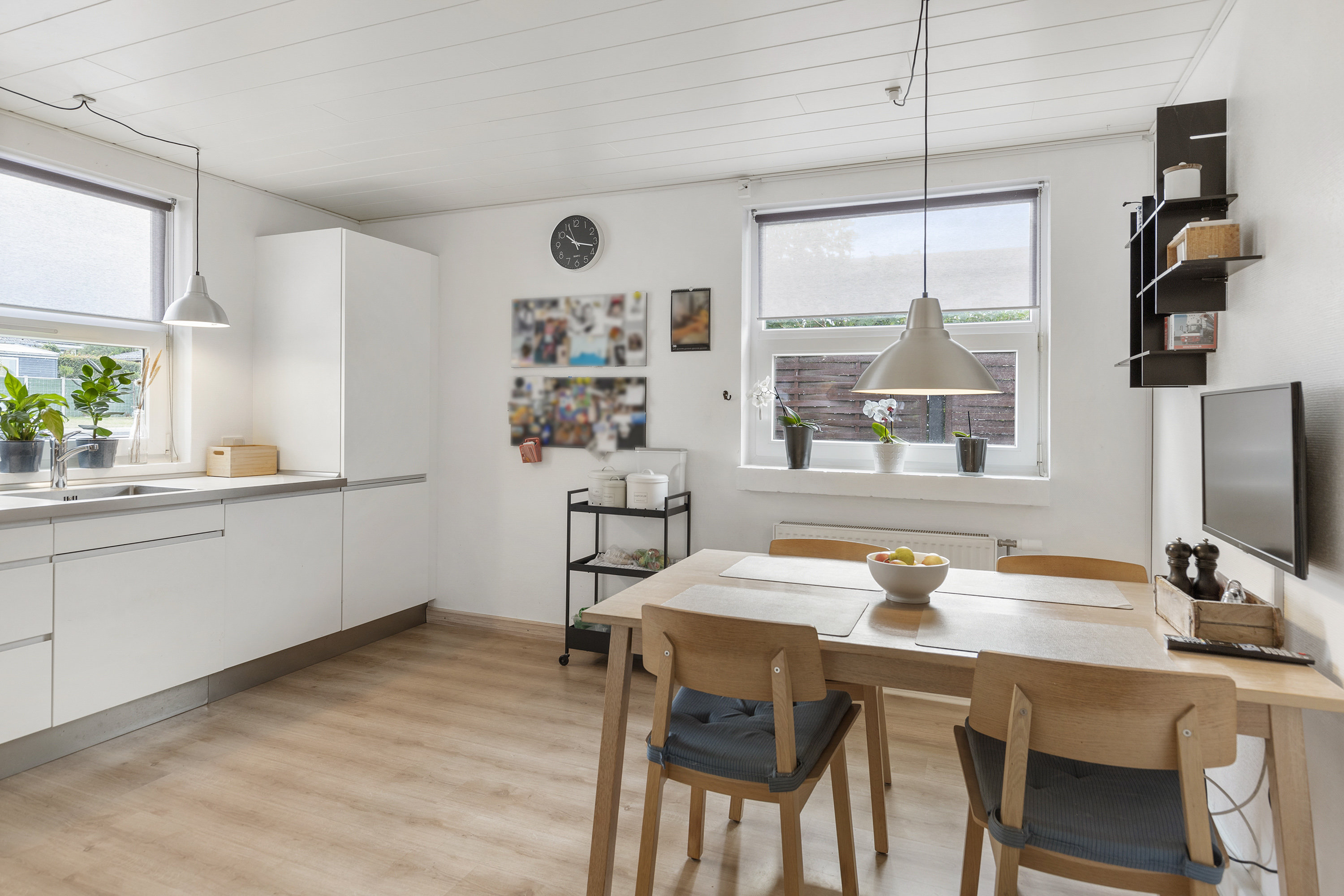 Miniaturebillede 2: køkken. Billede af Tolstrupvej 31, 9700 Brønderslev