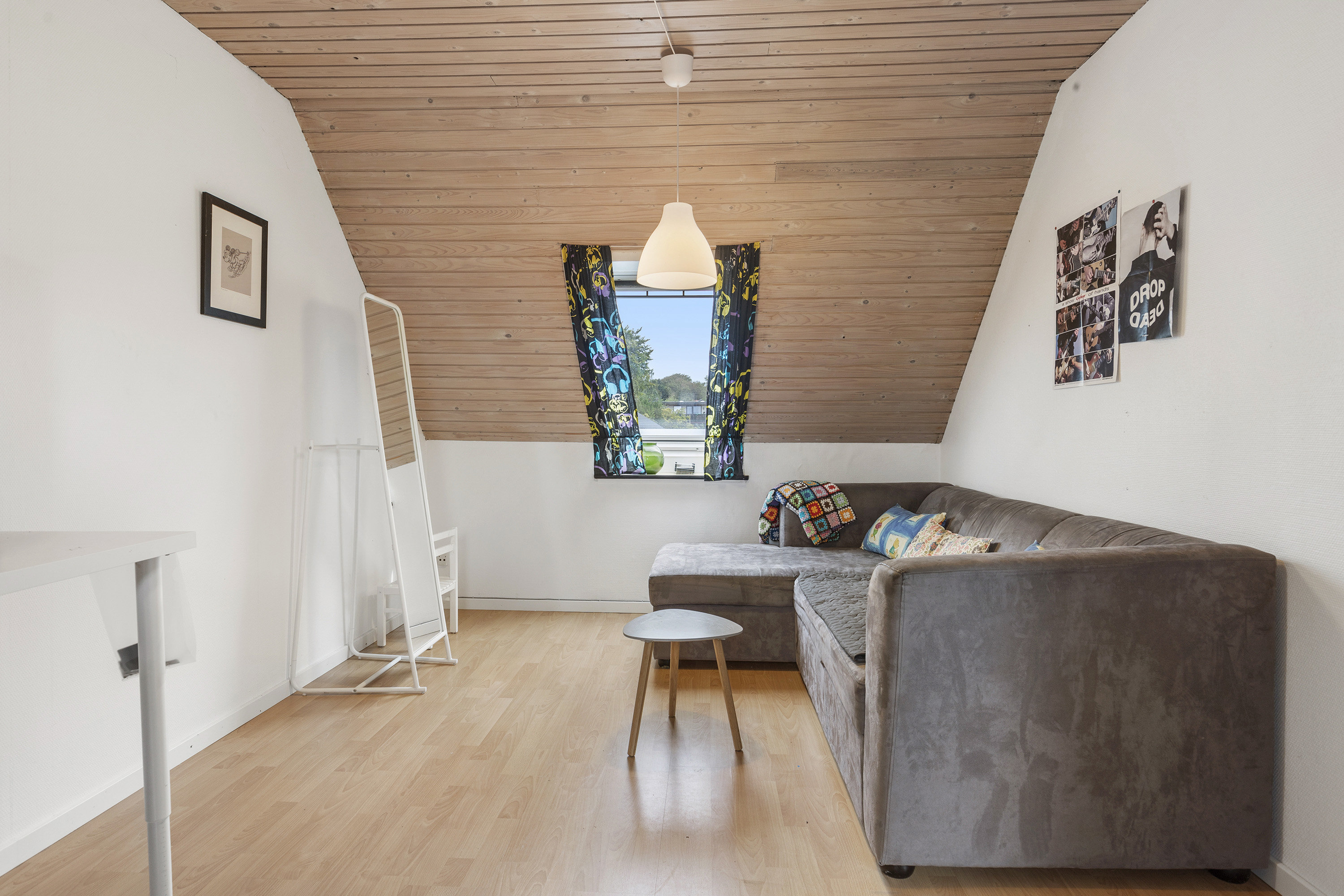 Fremhævet værelse billede i fuldskærmstilstand. Billede af Tolstrupvej 31, 9700 Brønderslev