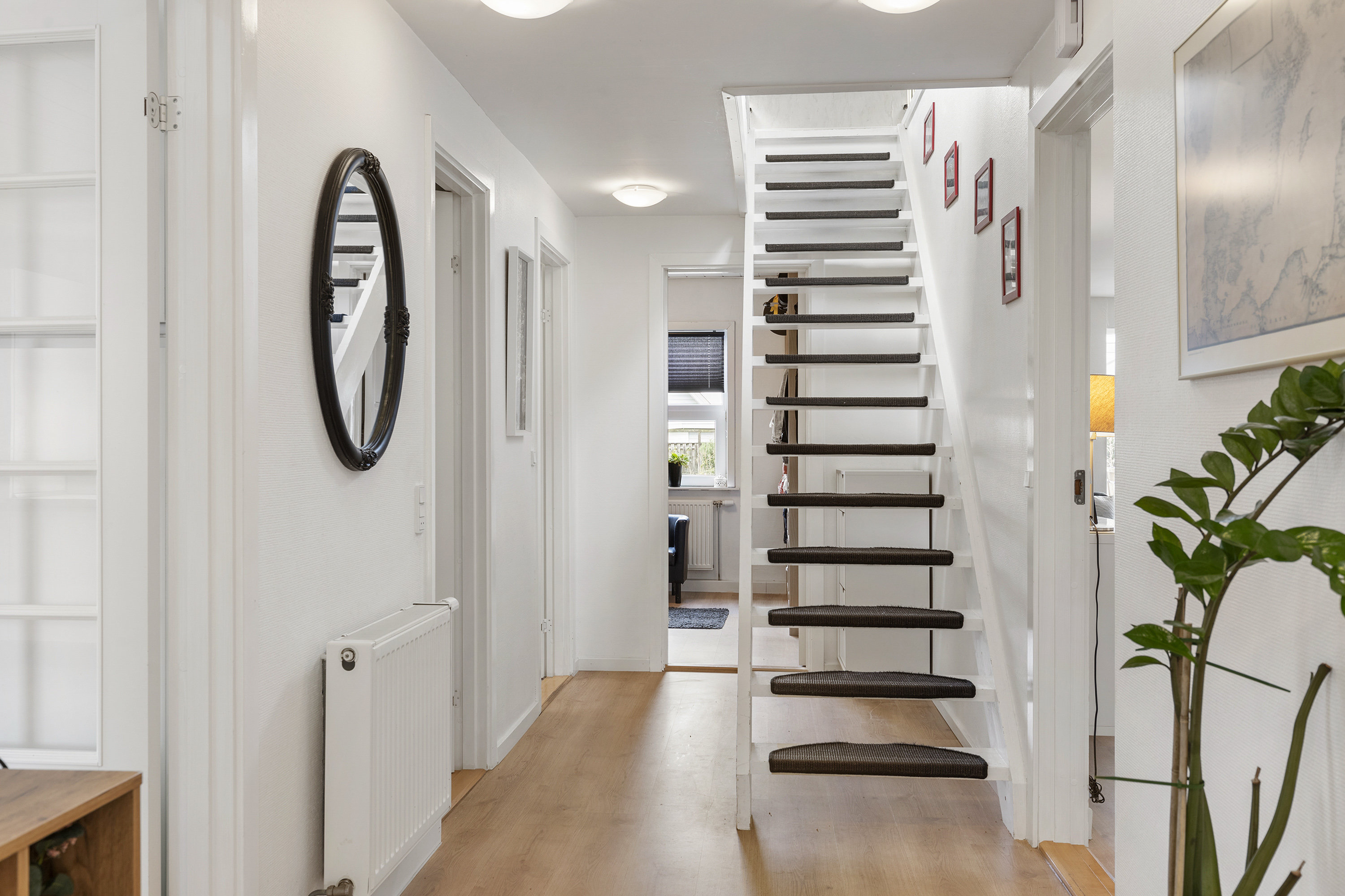 Fremhævet gang billede i fuldskærmstilstand. Billede af Tolstrupvej 31, 9700 Brønderslev