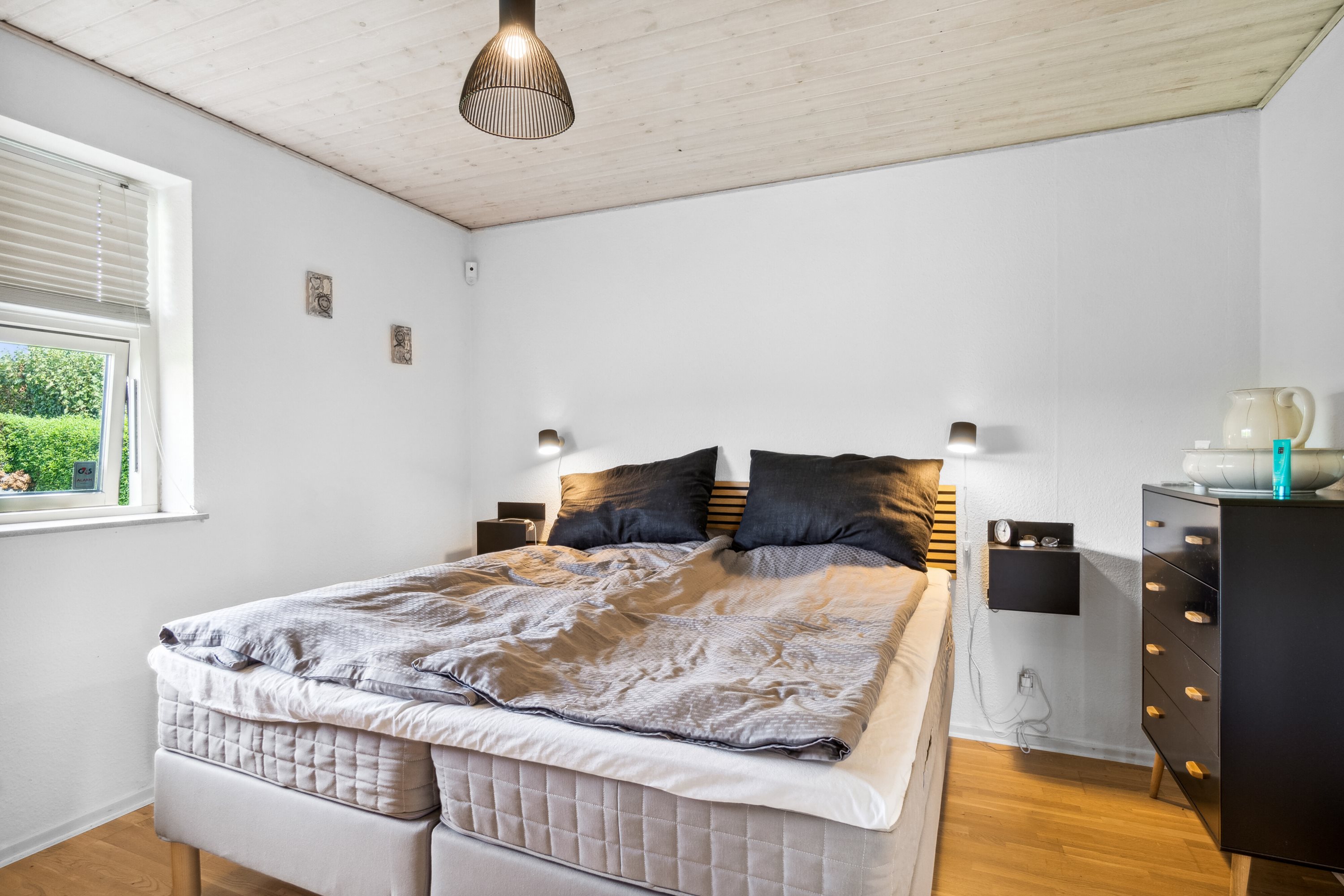 Fremhævet soveværelse billede i fuldskærmstilstand. Billede af Lysagervænget 3, 8722 Hedensted