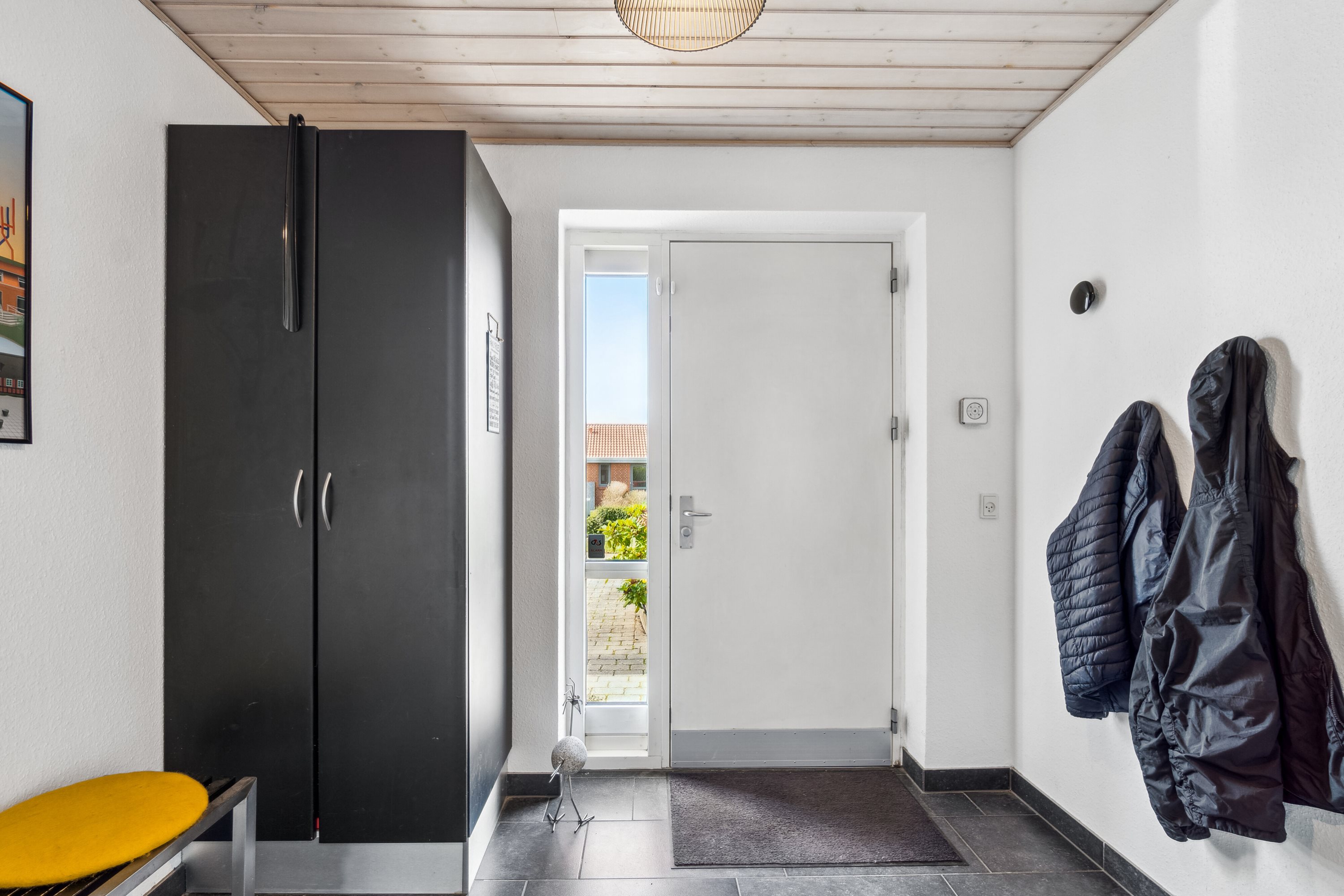 Fremhævet gang billede i fuldskærmstilstand. Billede af Lysagervænget 3, 8722 Hedensted