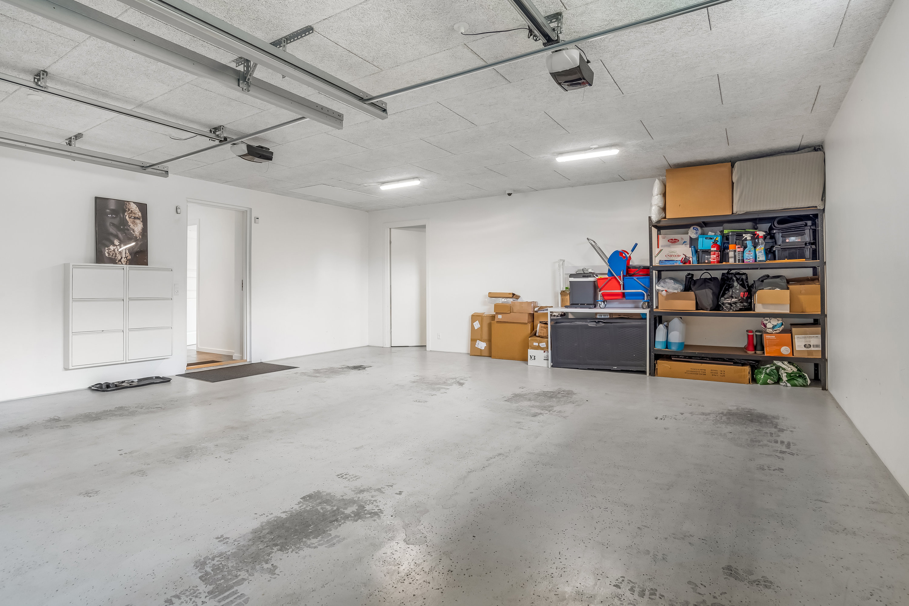 Fremhævet garage billede i fuldskærmstilstand. Billede af Grøften 17, 7500 Holstebro