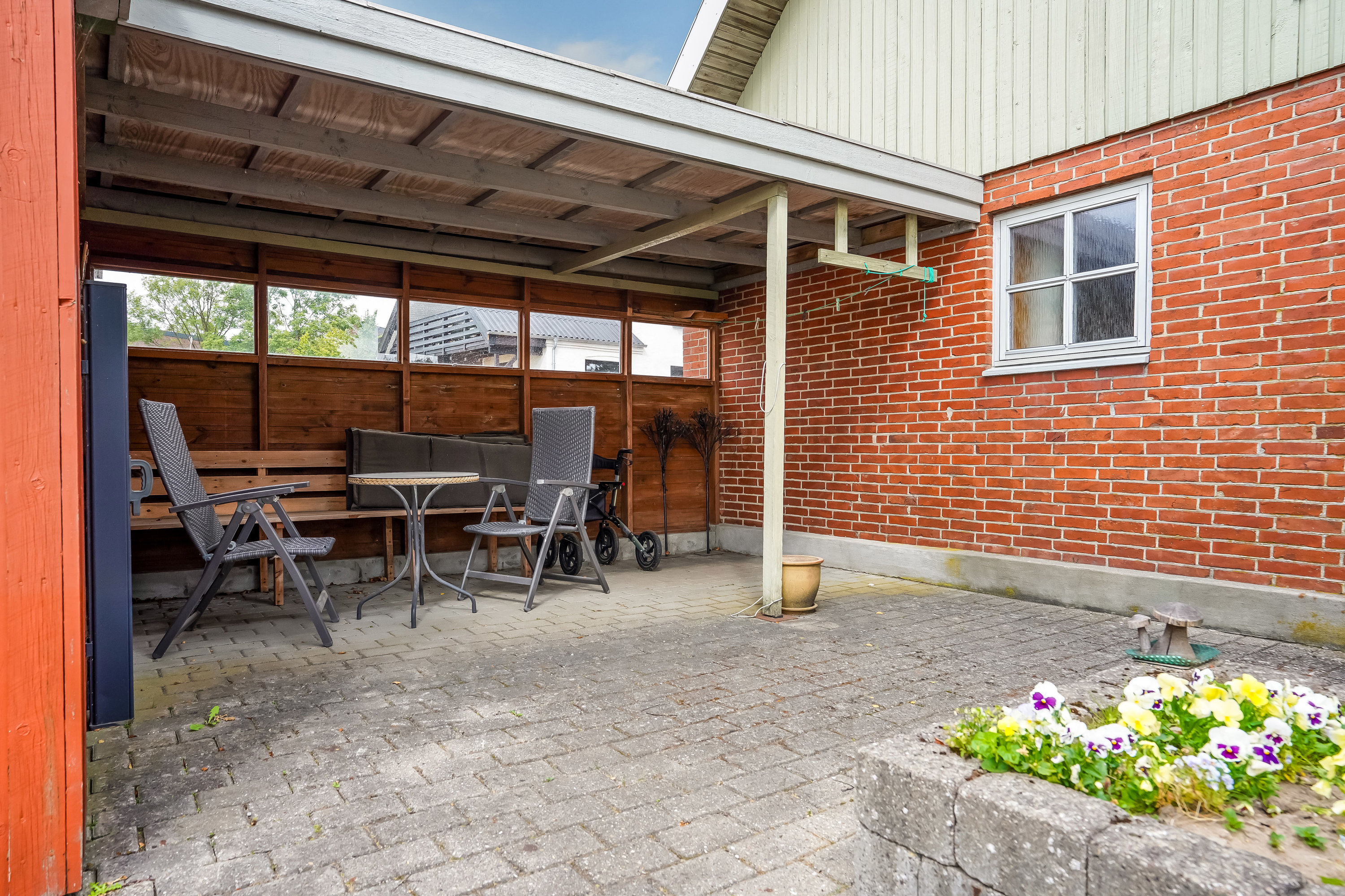 Fremhævet terrasse billede i fuldskærmstilstand. Billede af Bygade 30, 7160 Tørring