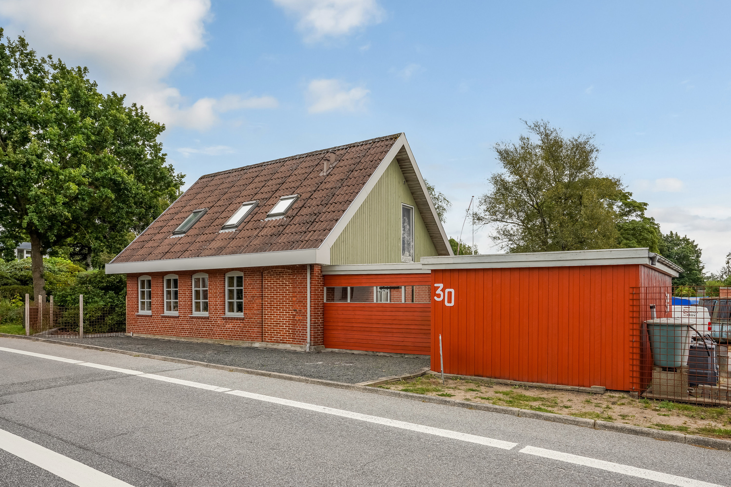 Fremhævet ejendommen billede i fuldskærmstilstand. Billede af Bygade 30, 7160 Tørring