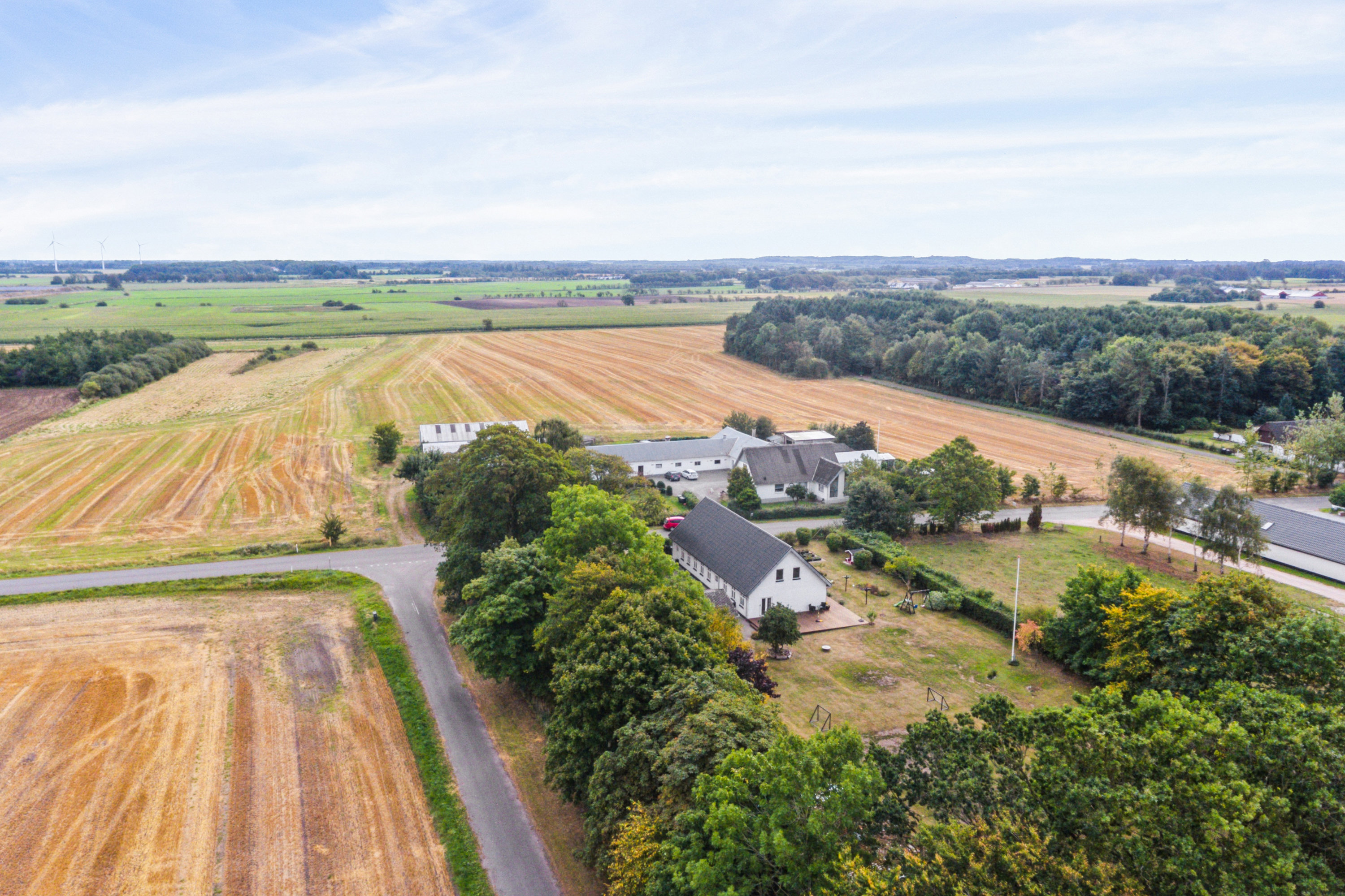 Fremhævet ejendom 1 billede i fuldskærmstilstand. Billede af Gravsholtvej 69, 9310 Vodskov