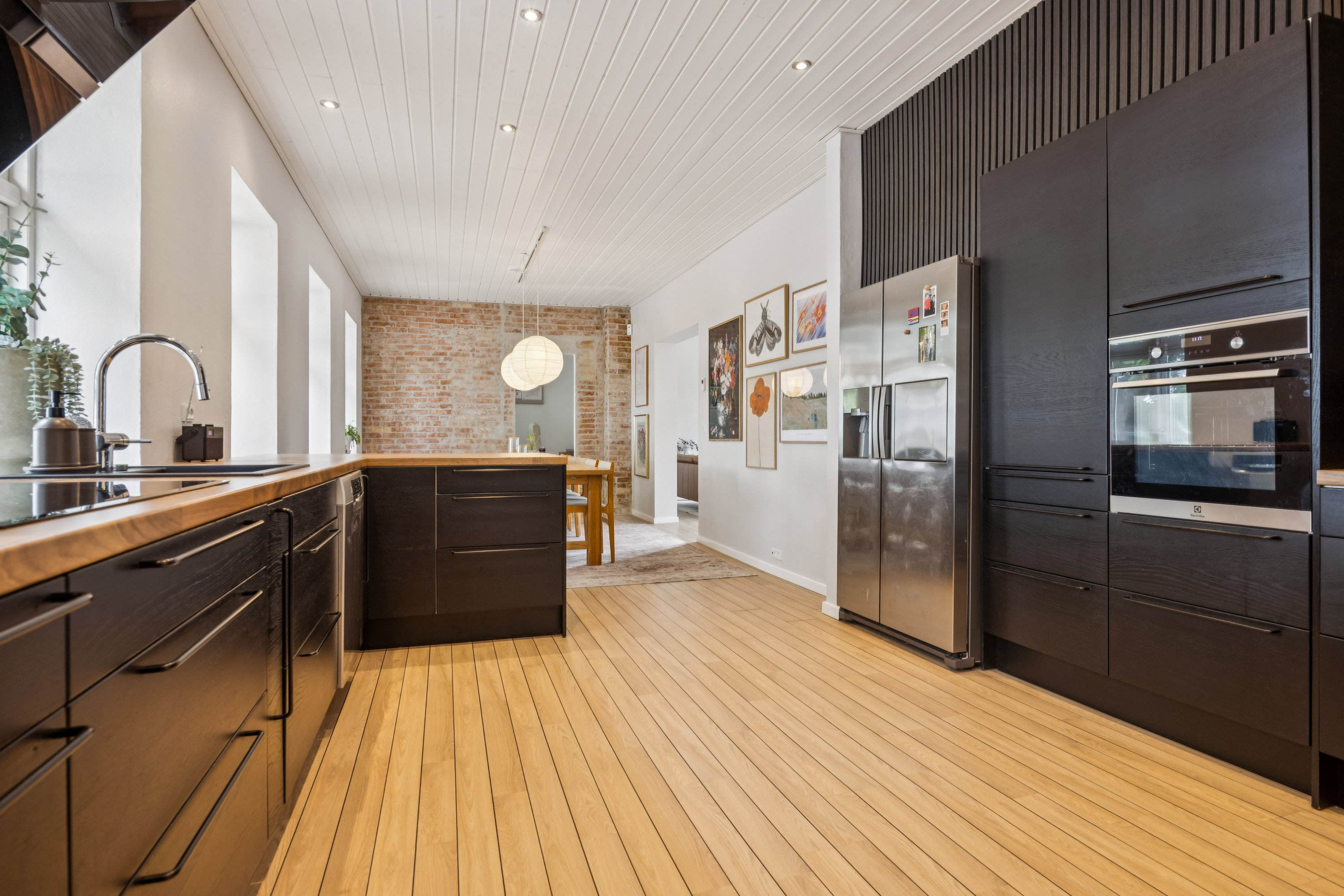 Fremhævet køkken billede i fuldskærmstilstand. Billede af Gravsholtvej 69, 9310 Vodskov