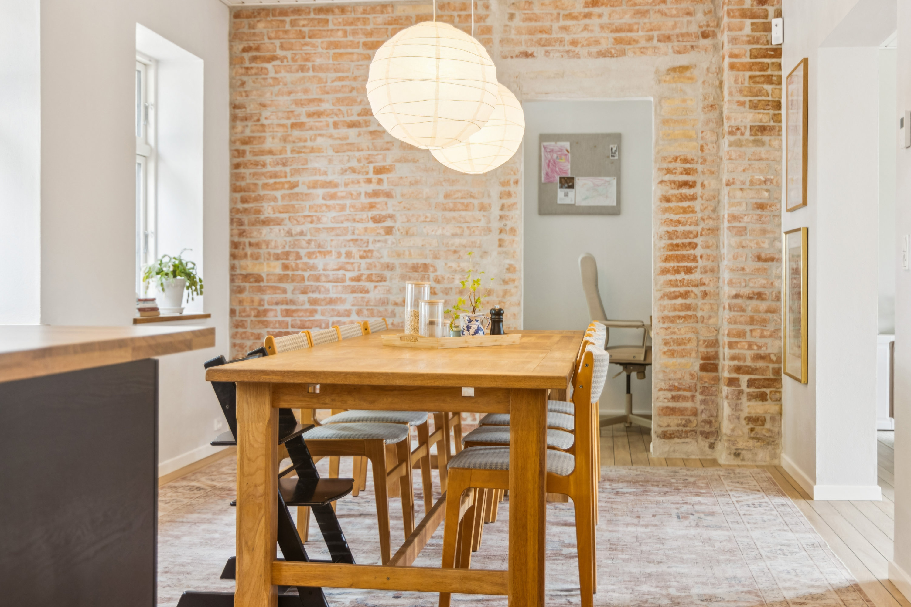 Fremhævet alrum billede i fuldskærmstilstand. Billede af Gravsholtvej 69, 9310 Vodskov