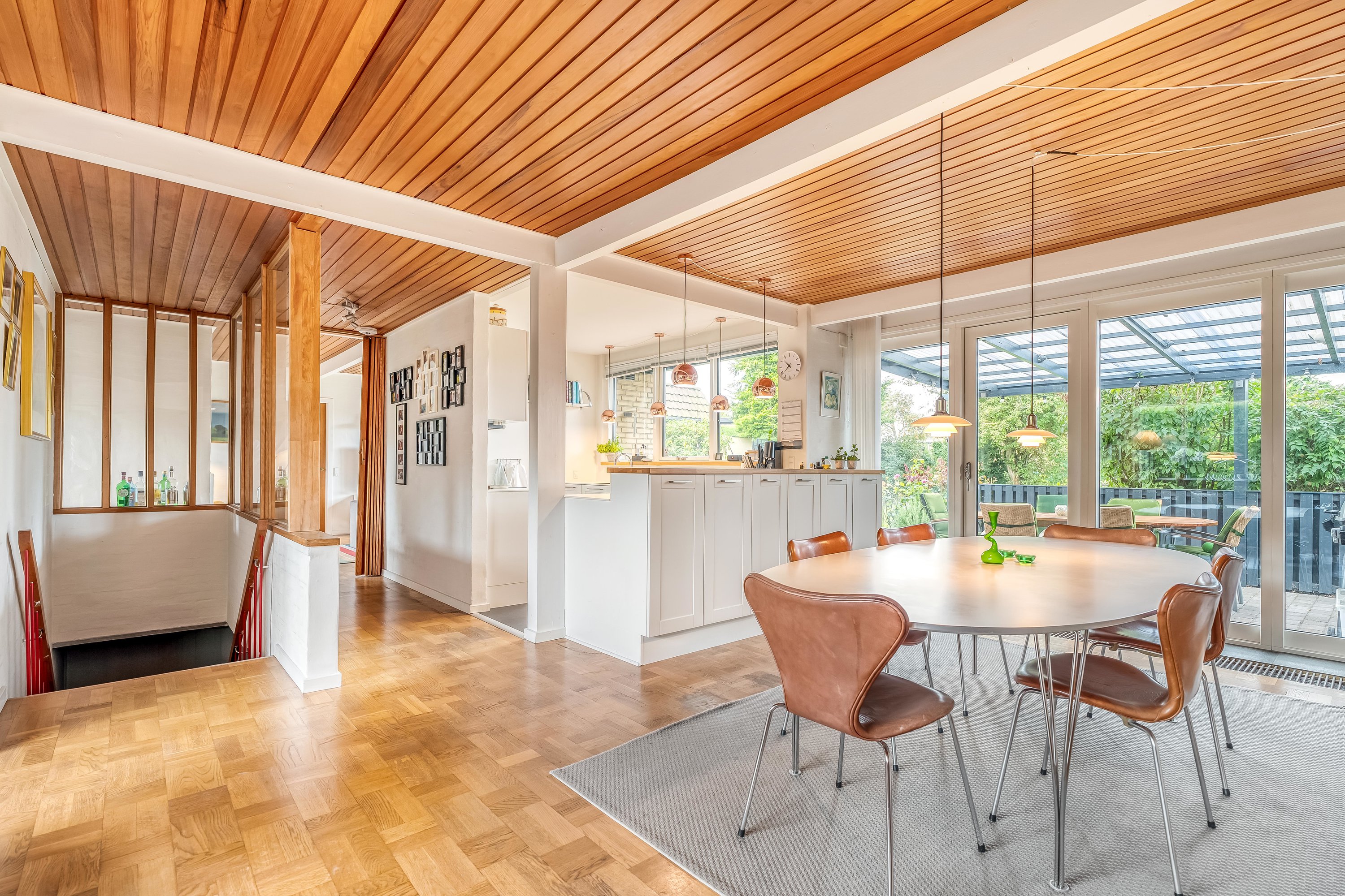 Fremhævet stue billede i fuldskærmstilstand. Billede af Digemestervej 3, 3400 Hillerød