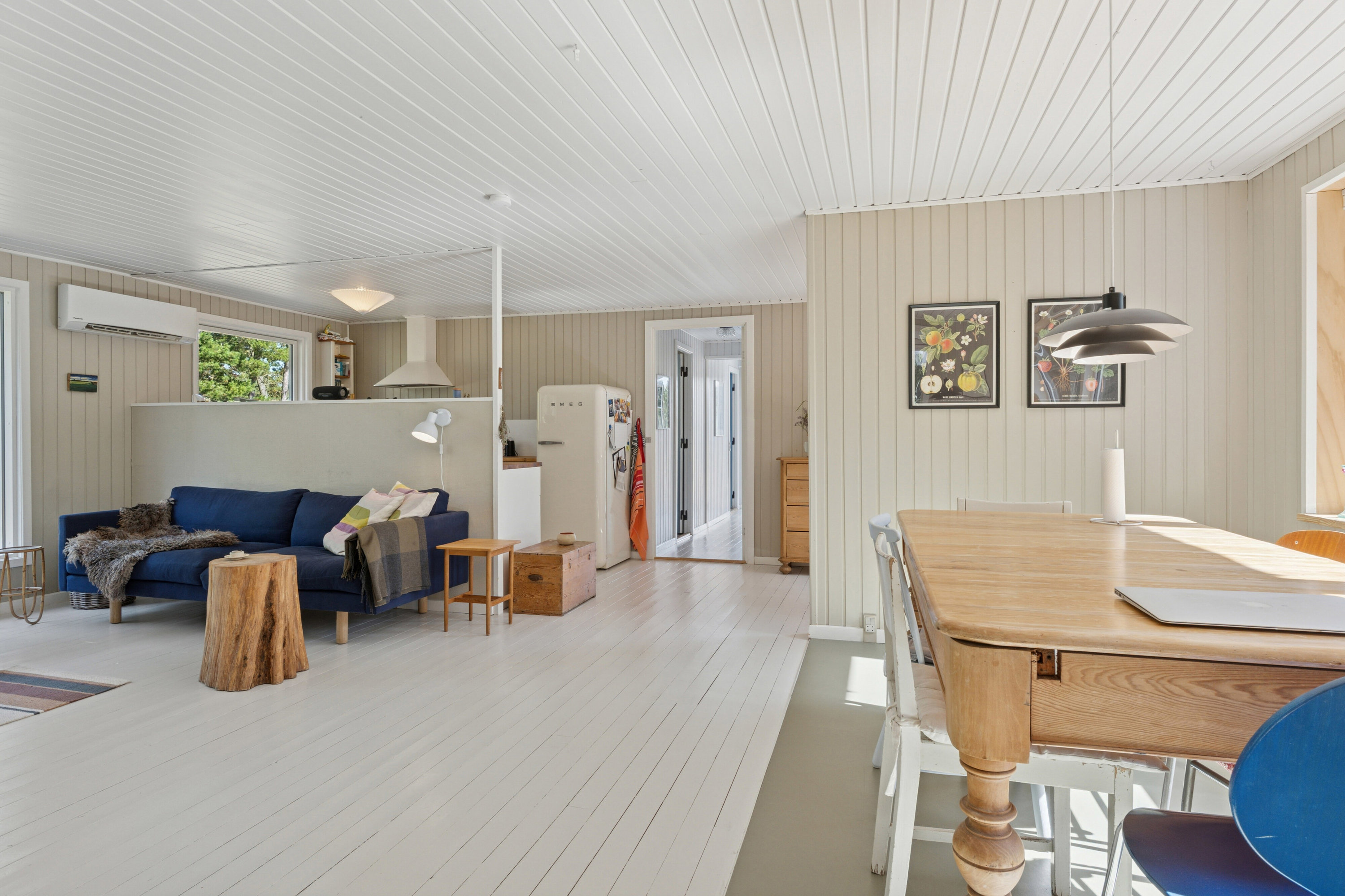 Fremhævet stue billede i fuldskærmstilstand. Billede af Grønspættevej 9, Tversted, 9881 Bindslev