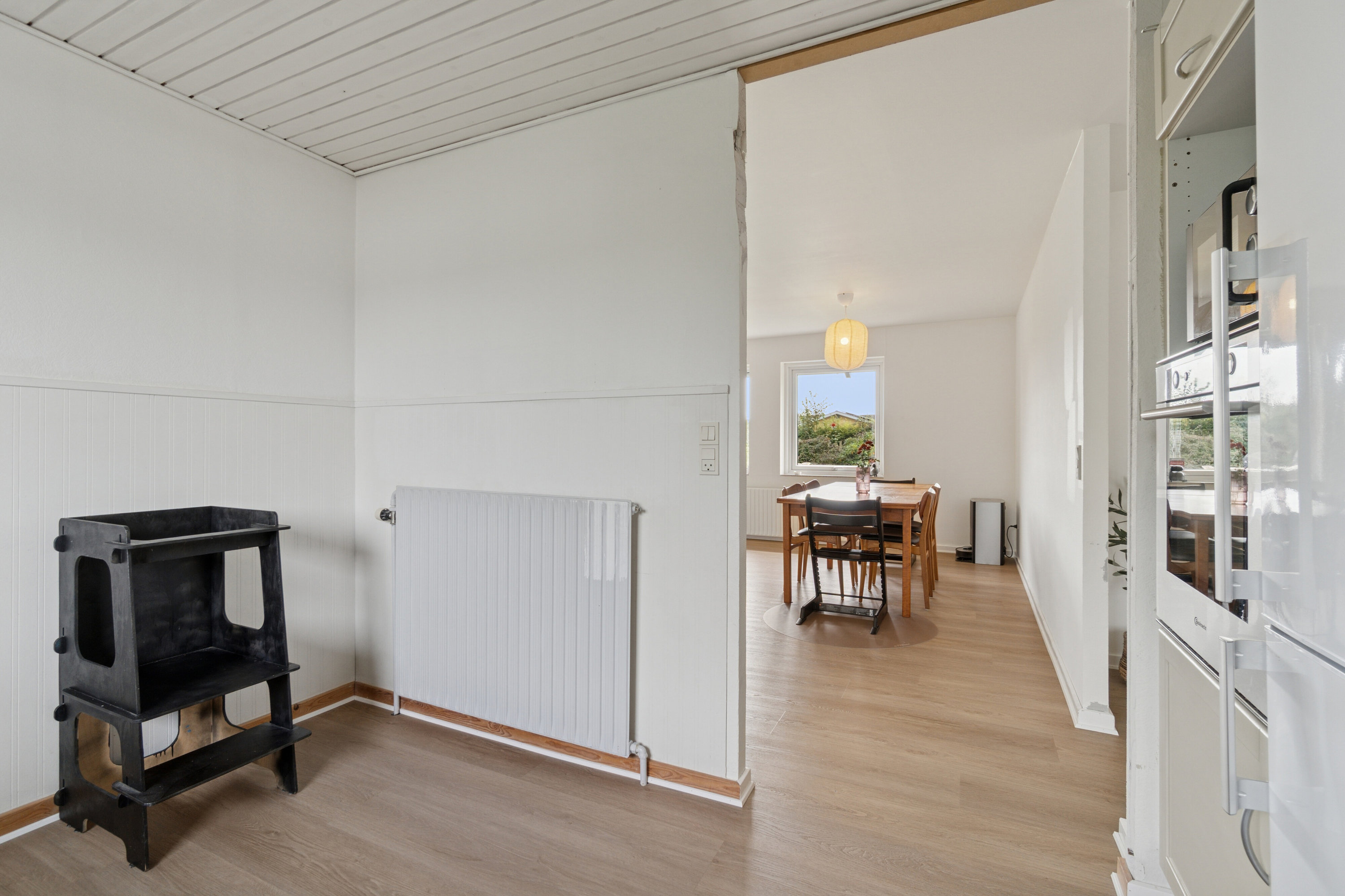 Fremhævet gang billede i fuldskærmstilstand. Billede af Drosselvej 7, 8721 Daugård