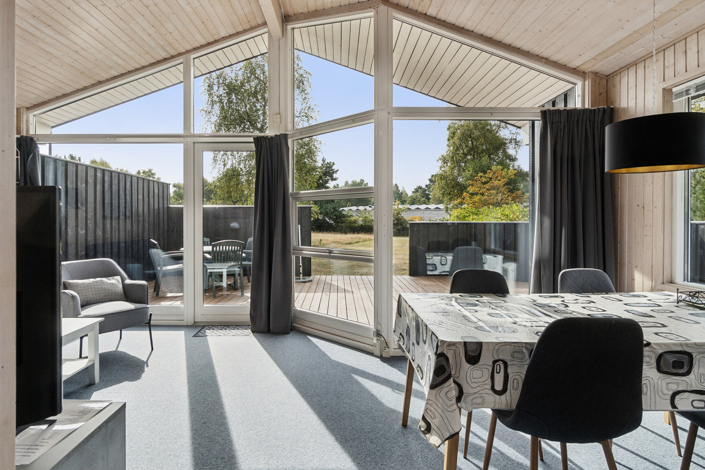 Fremhævet spisestue billede i fuldskærmstilstand. Billede af Lynghusvej 1C, 4500 Nykøbing Sj