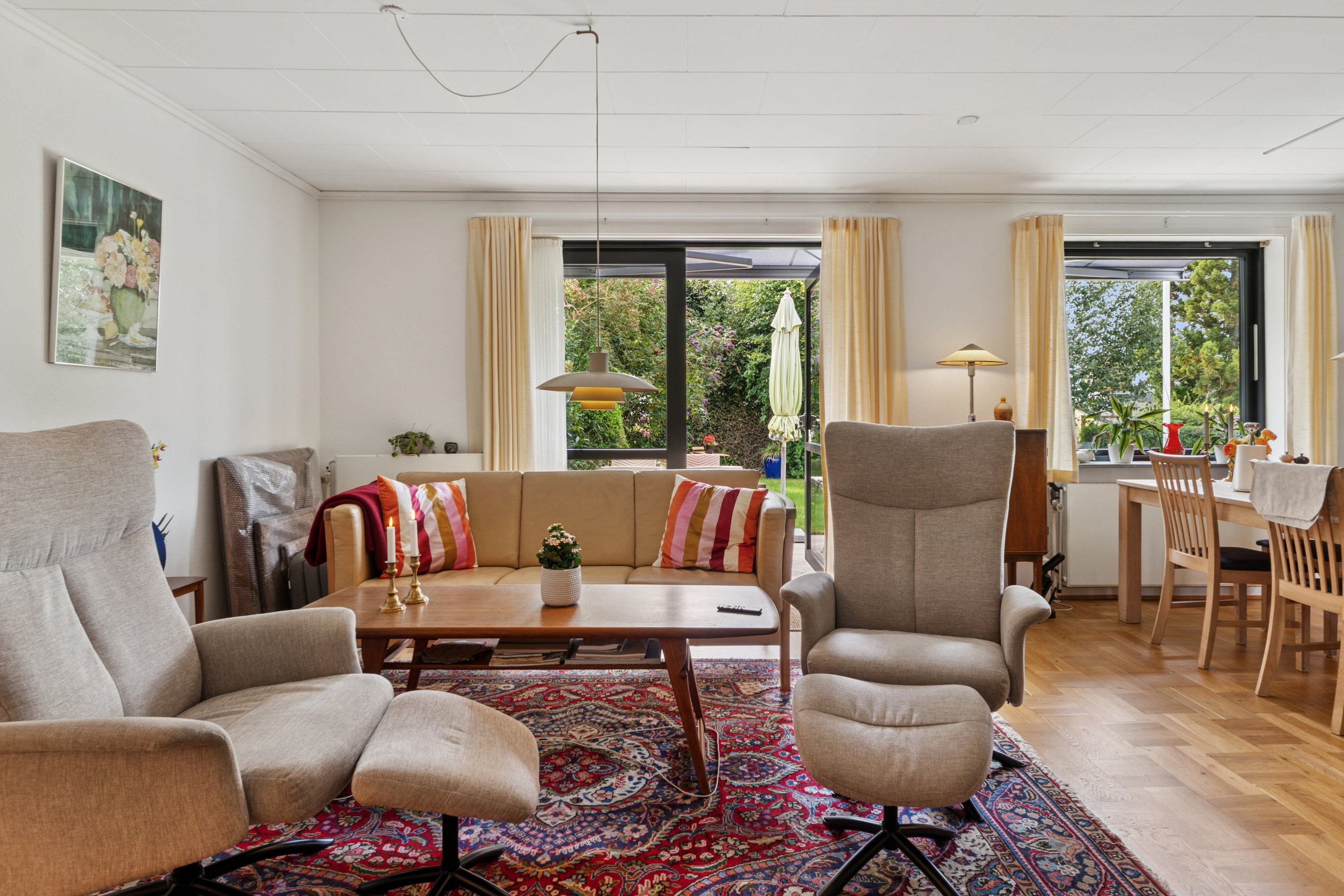 Fremhævet stue billede i fuldskærmstilstand. Billede af Lindeparken 7, Skt Klemens, 5260 Odense S