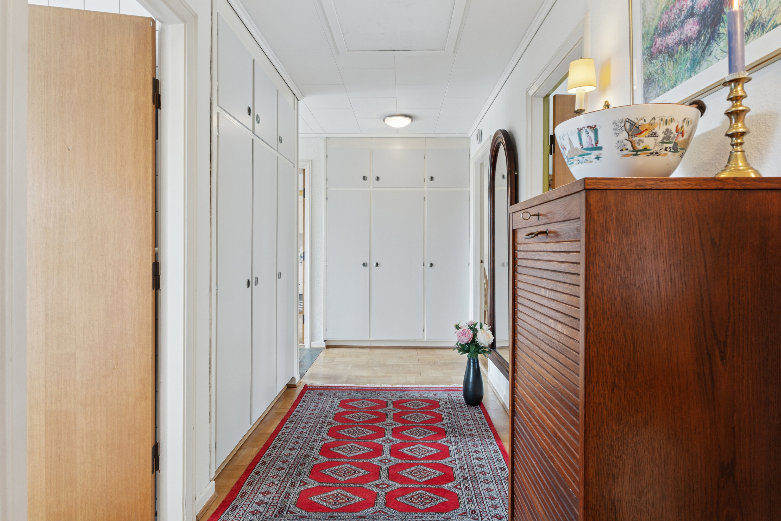 Fremhævet gang billede i fuldskærmstilstand. Billede af Lindeparken 7, Skt Klemens, 5260 Odense S