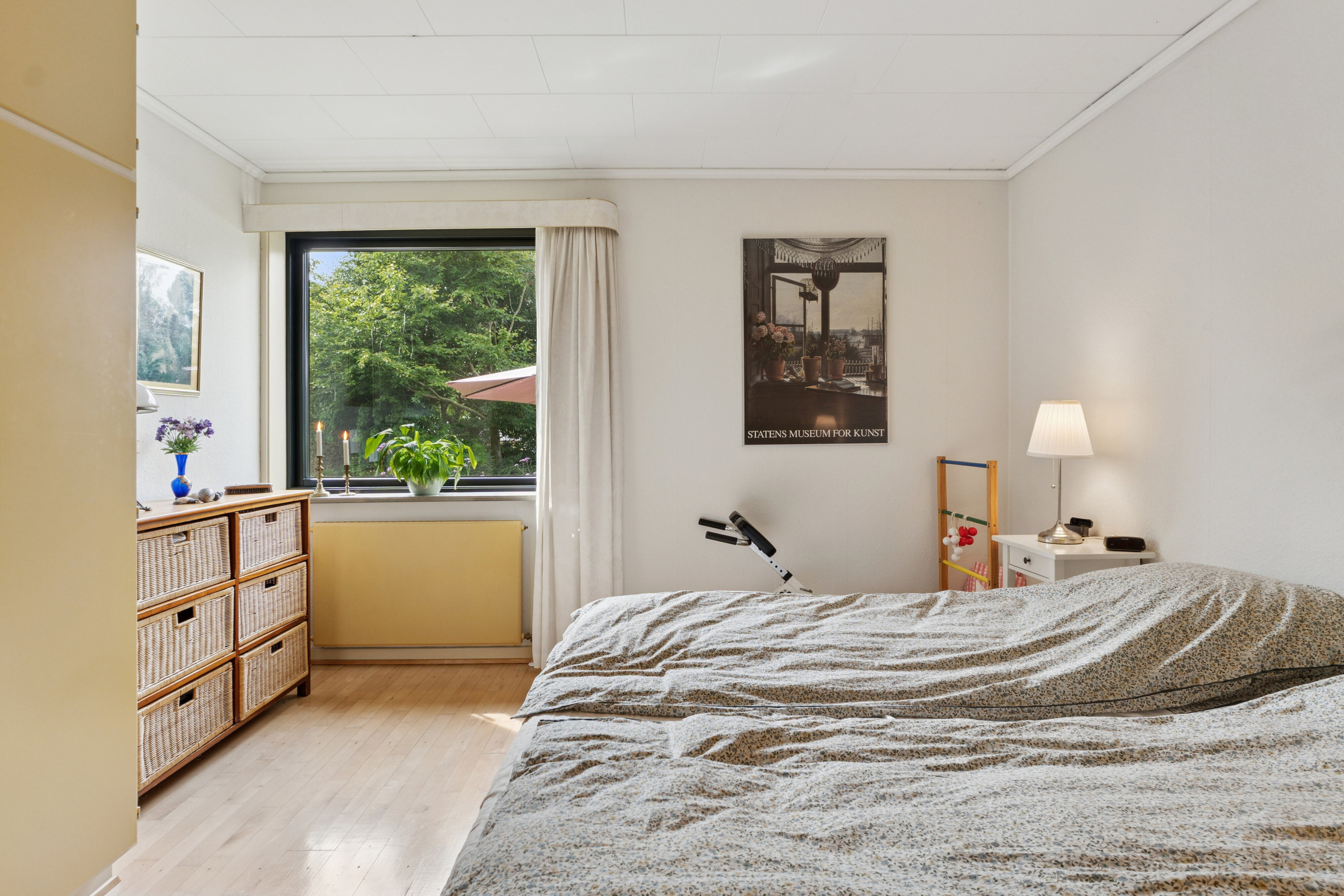 Fremhævet soveværelse billede i fuldskærmstilstand. Billede af Lindeparken 7, Skt Klemens, 5260 Odense S