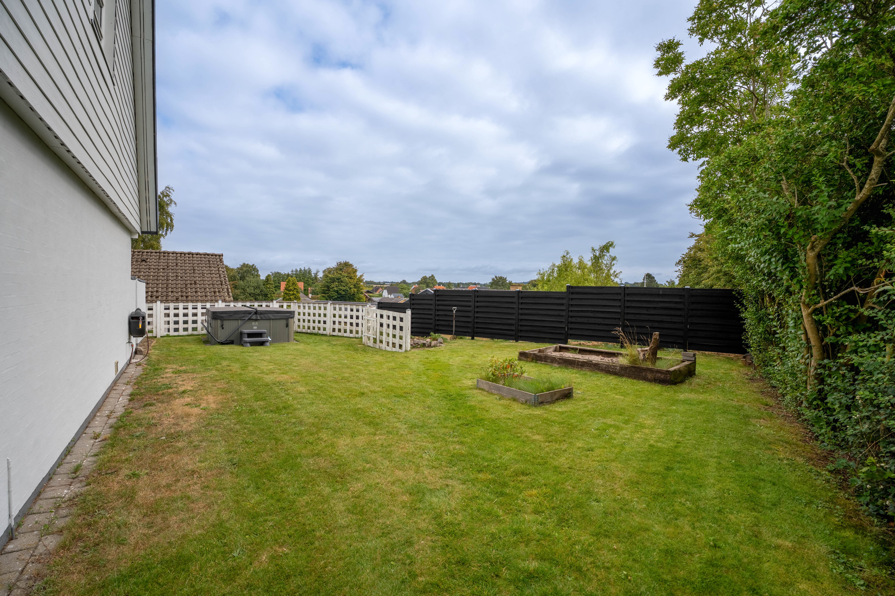 Fremhævet  billede i fuldskærmstilstand. Billede af Hegnet 15, 5631 Ebberup