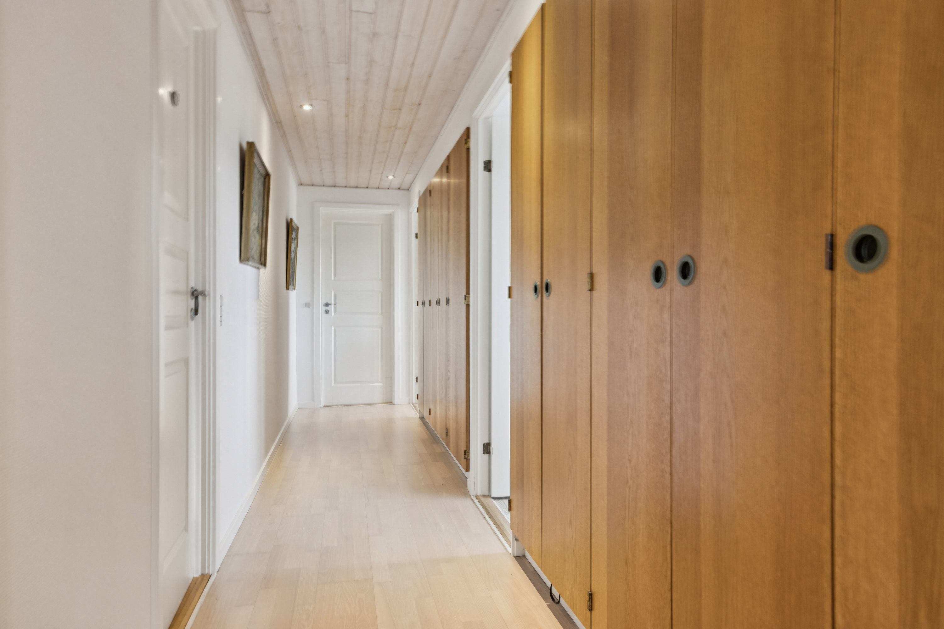 Fremhævet gang billede i fuldskærmstilstand. Billede af Hvolgården 58, Vester Hassing, 9310 Vodskov