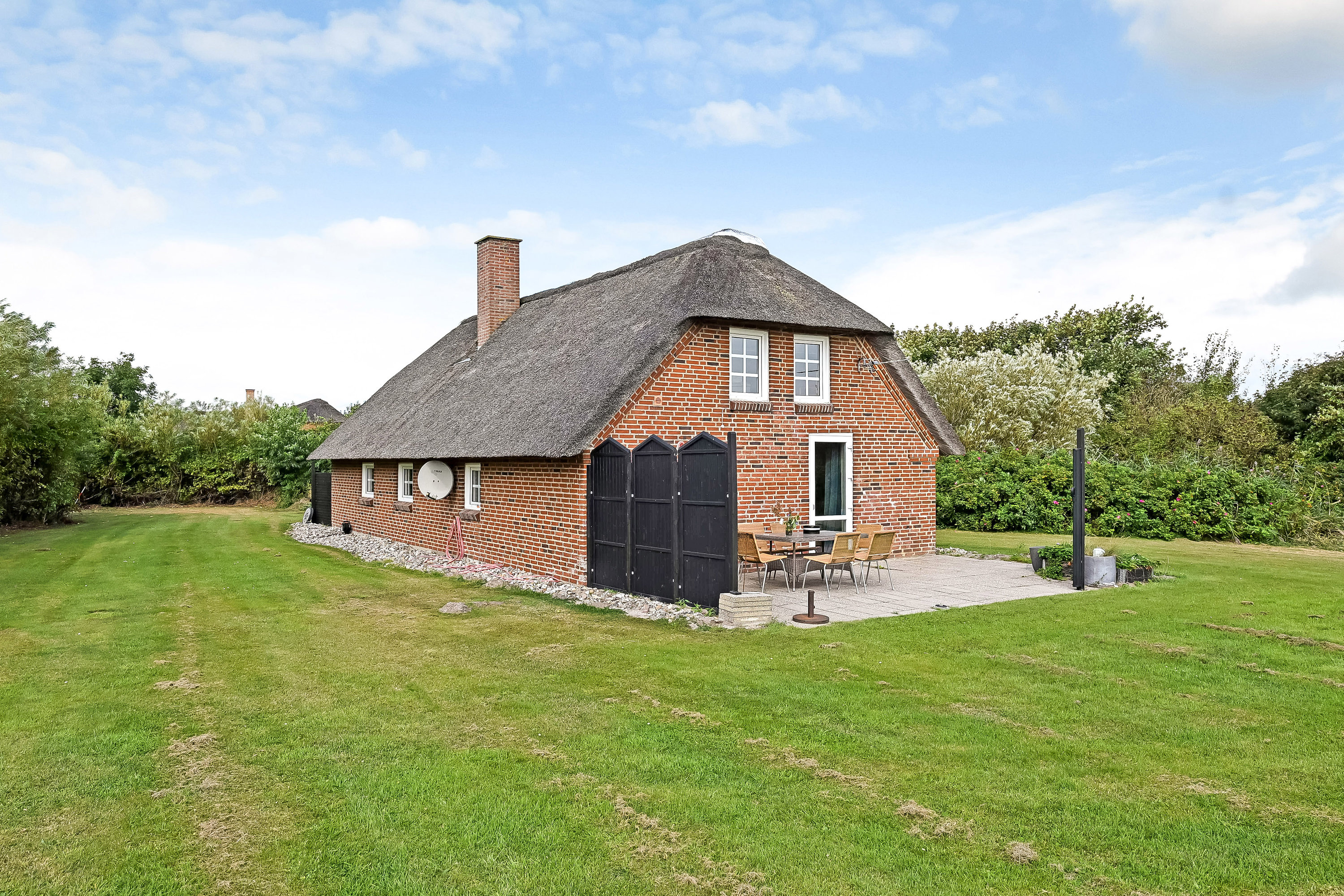 Fremhævet ejendommen billede i fuldskærmstilstand. Billede af Hummelmosevej 21, Vedersø, 6990 Ulfborg