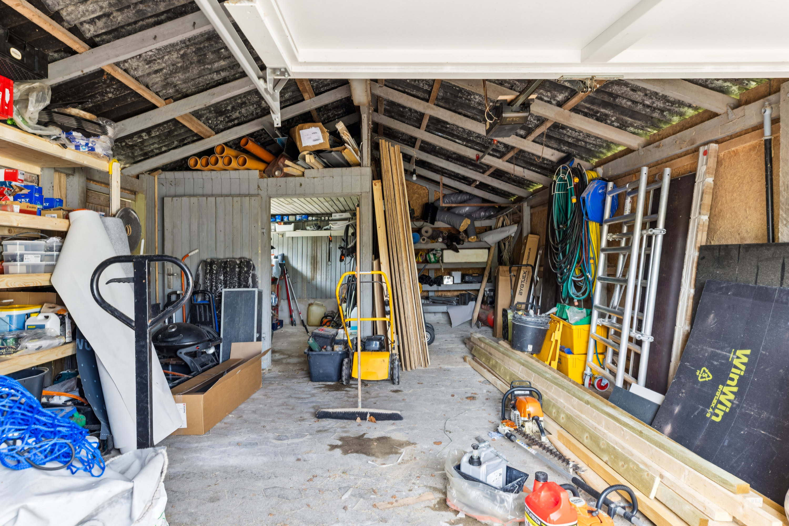 Fremhævet garage billede i fuldskærmstilstand. Billede af Gyden 10, Fynshav, 6440 Augustenborg