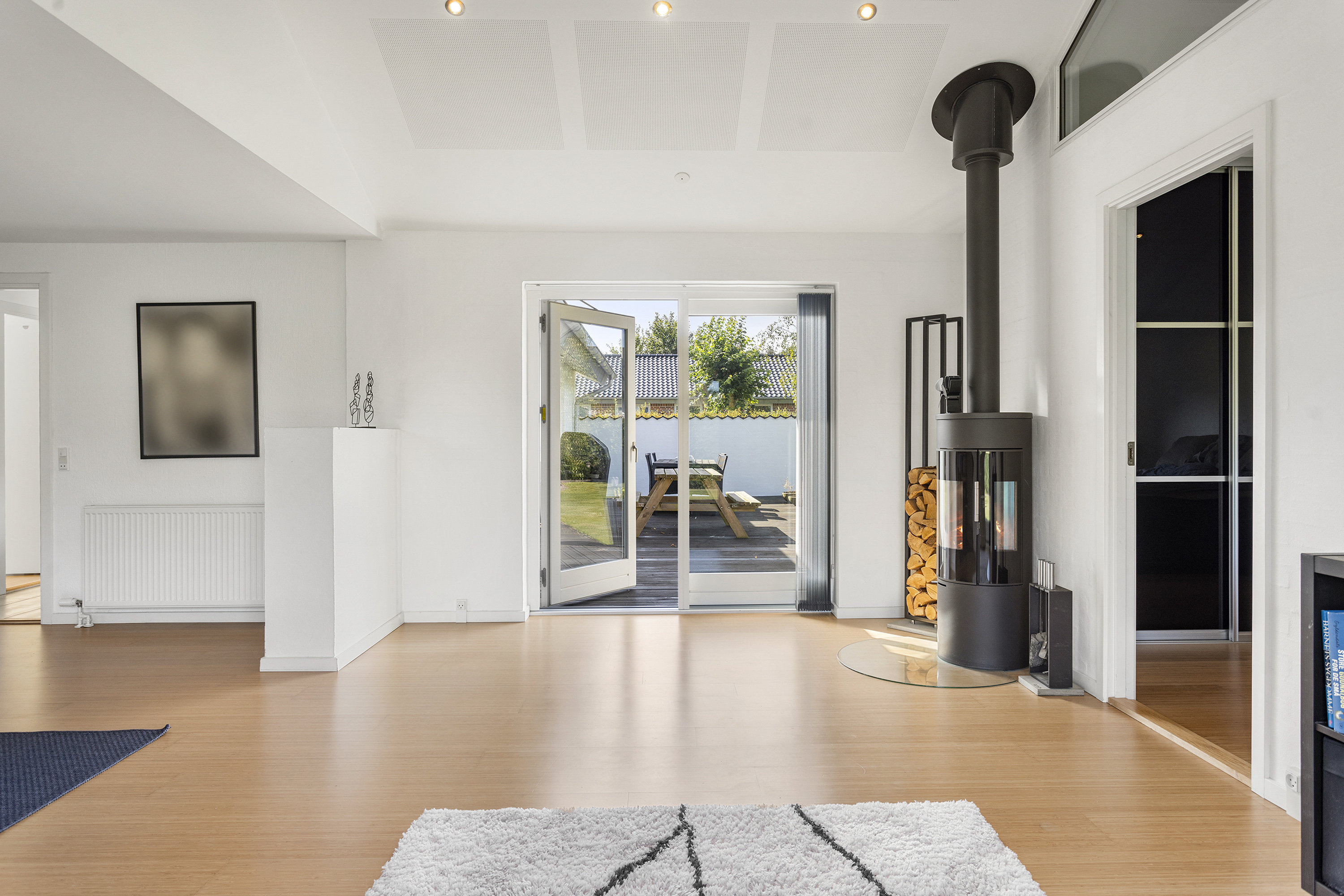 Fremhævet stue billede i fuldskærmstilstand. Billede af Atletikvej 21, 9900 Frederikshavn