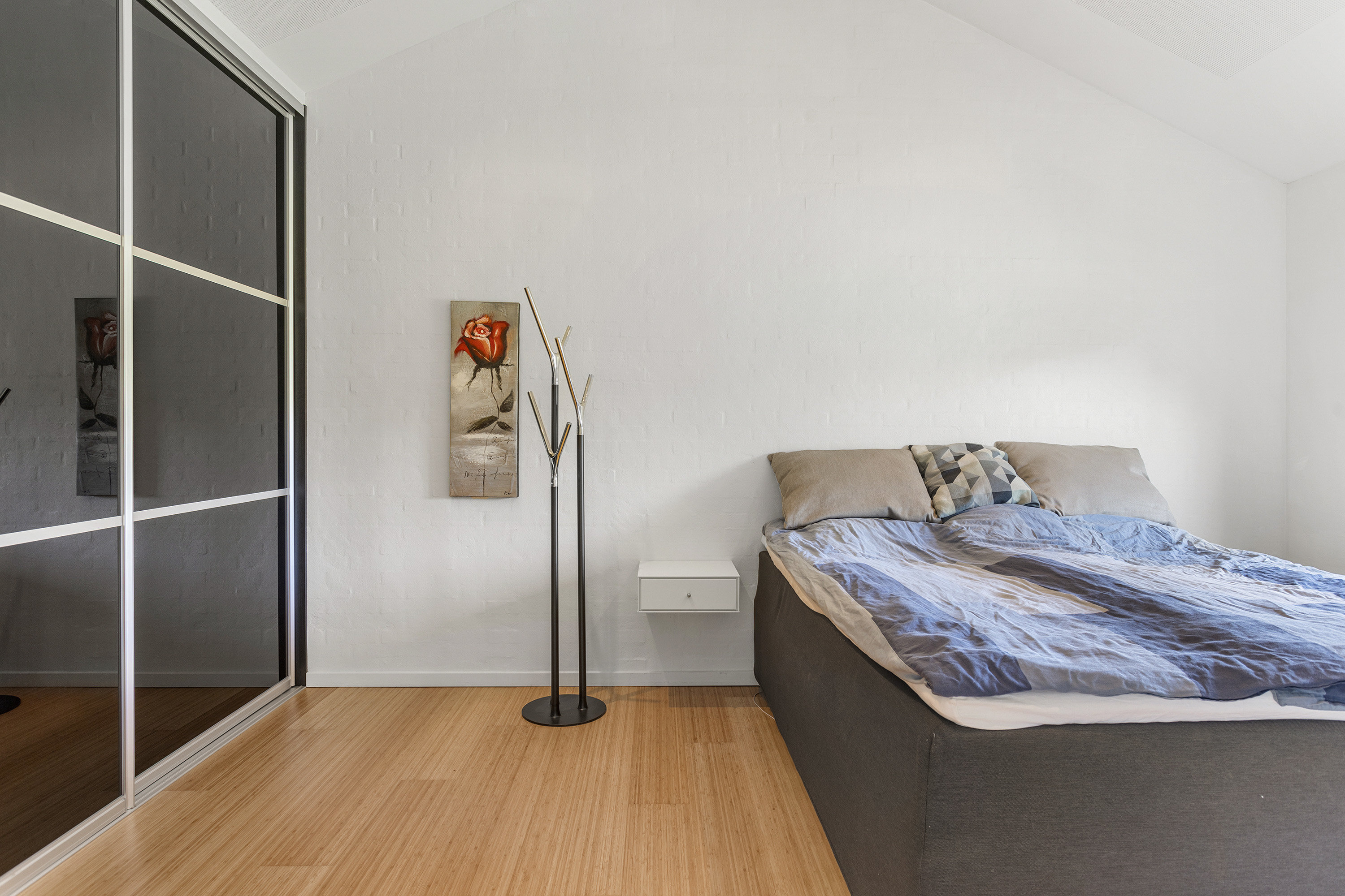 Fremhævet værelse billede i fuldskærmstilstand. Billede af Atletikvej 21, 9900 Frederikshavn