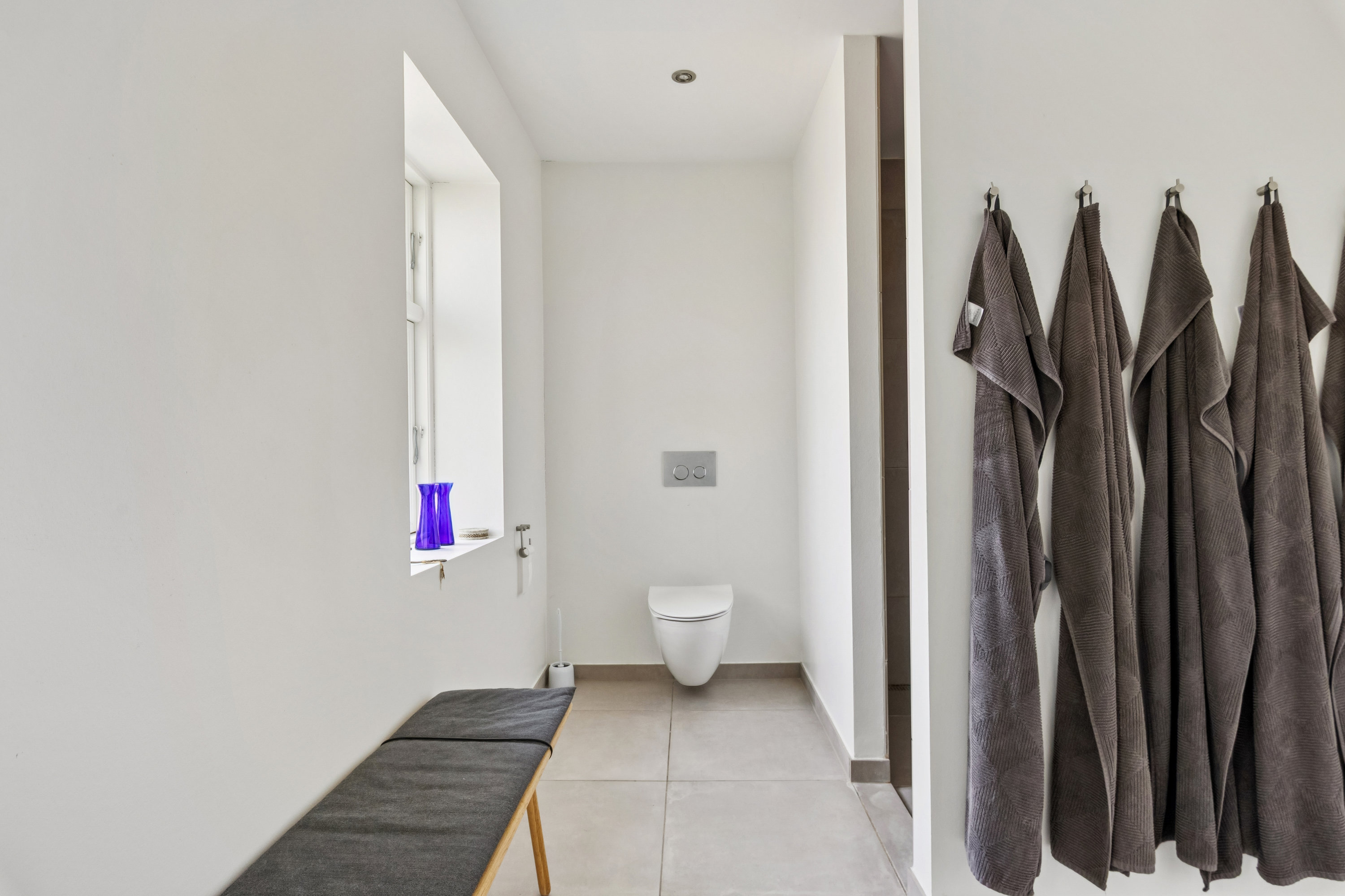 Fremhævet gang billede i fuldskærmstilstand. Billede af Vindumvej 75, 8850 Bjerringbro