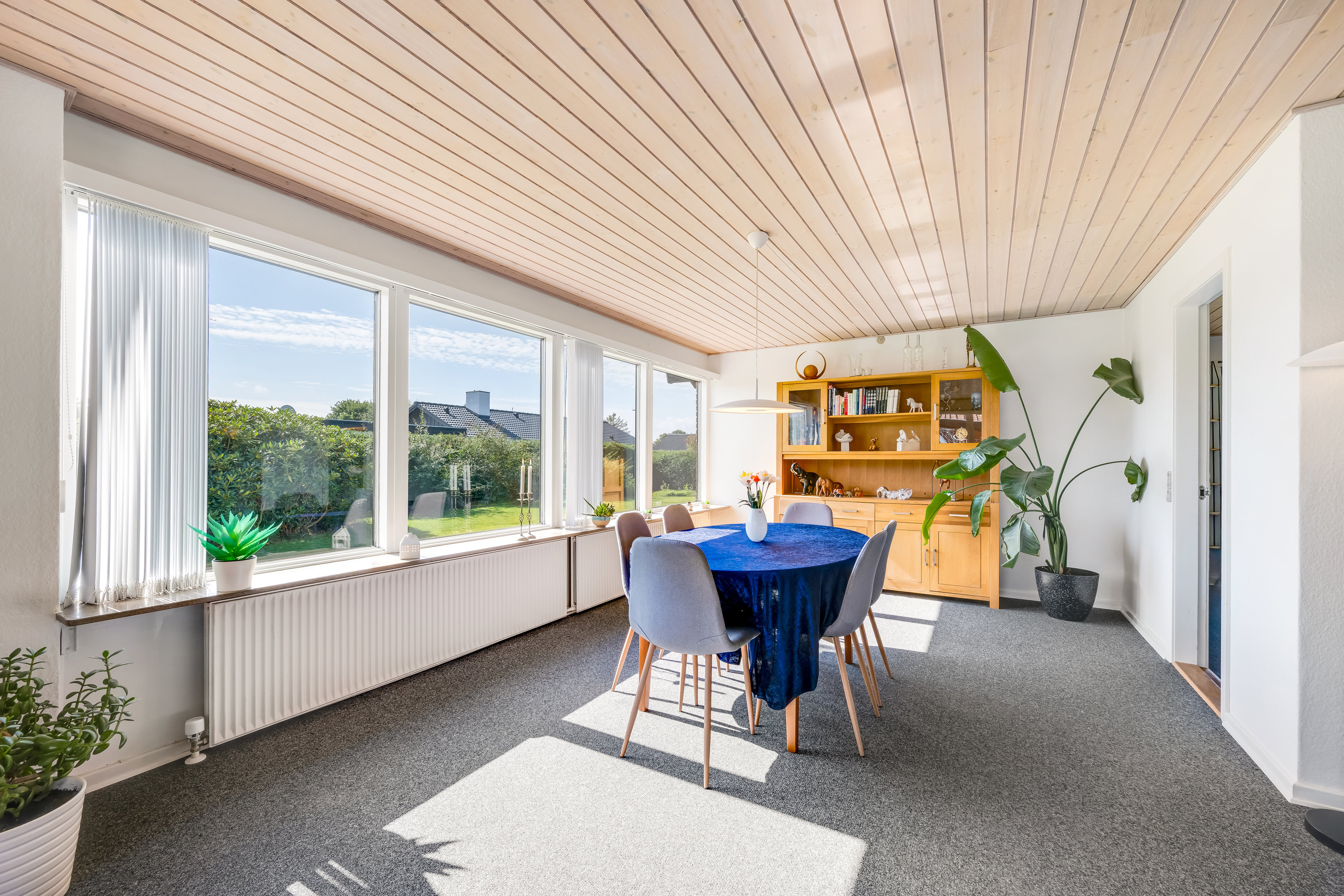 Fremhævet stue billede i fuldskærmstilstand. Billede af Brombærvej 6, Rindum, 6950 Ringkøbing