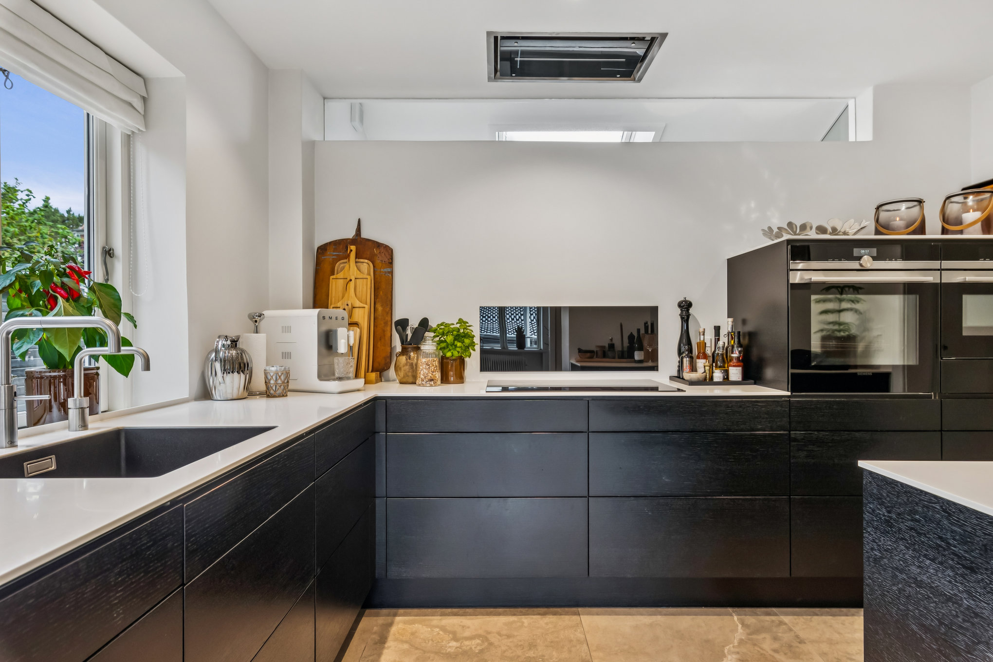 Fremhævet køkken billede i fuldskærmstilstand. Billede af Jens Baggesens Vej 2, 8920 Randers NV