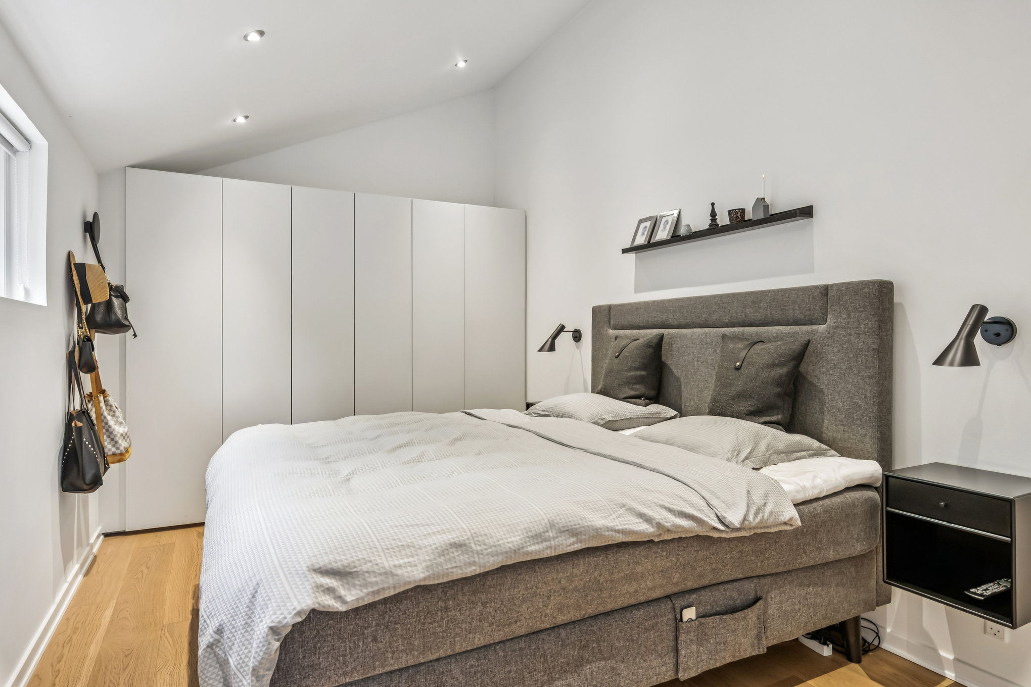 Fremhævet værelse billede i fuldskærmstilstand. Billede af Jens Baggesens Vej 2, 8920 Randers NV