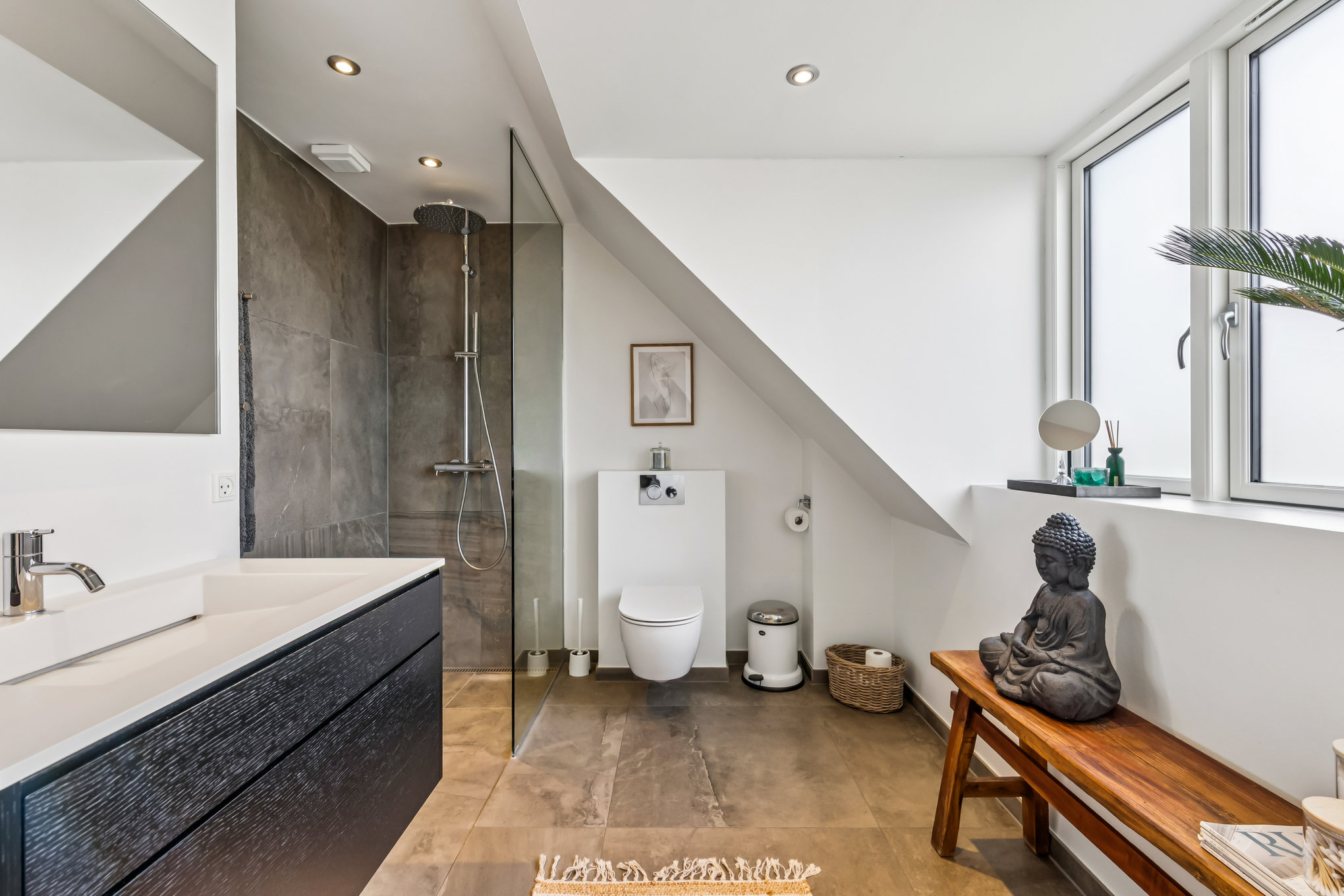 Fremhævet badeværelse billede i fuldskærmstilstand. Billede af Jens Baggesens Vej 2, 8920 Randers NV