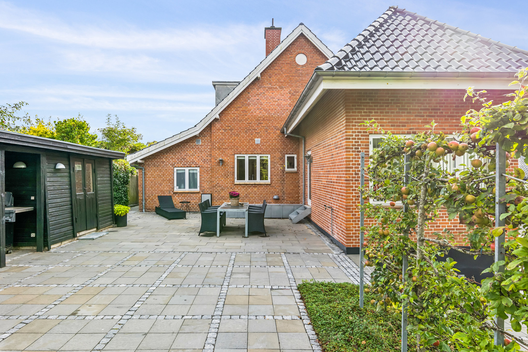 Fremhævet ejendom 1 billede i fuldskærmstilstand. Billede af Jens Baggesens Vej 2, 8920 Randers NV