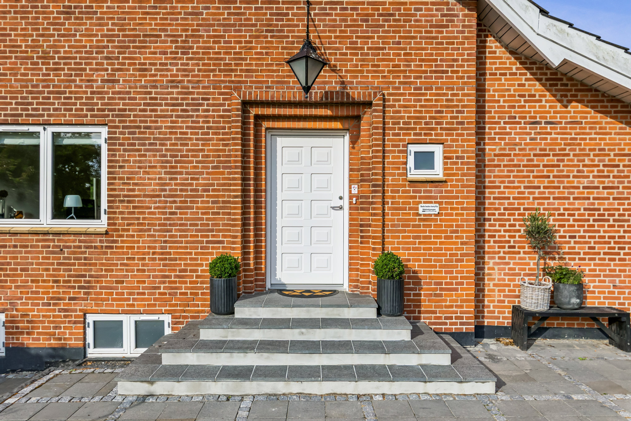 Fremhævet ejendom 1 billede i fuldskærmstilstand. Billede af Jens Baggesens Vej 2, 8920 Randers NV