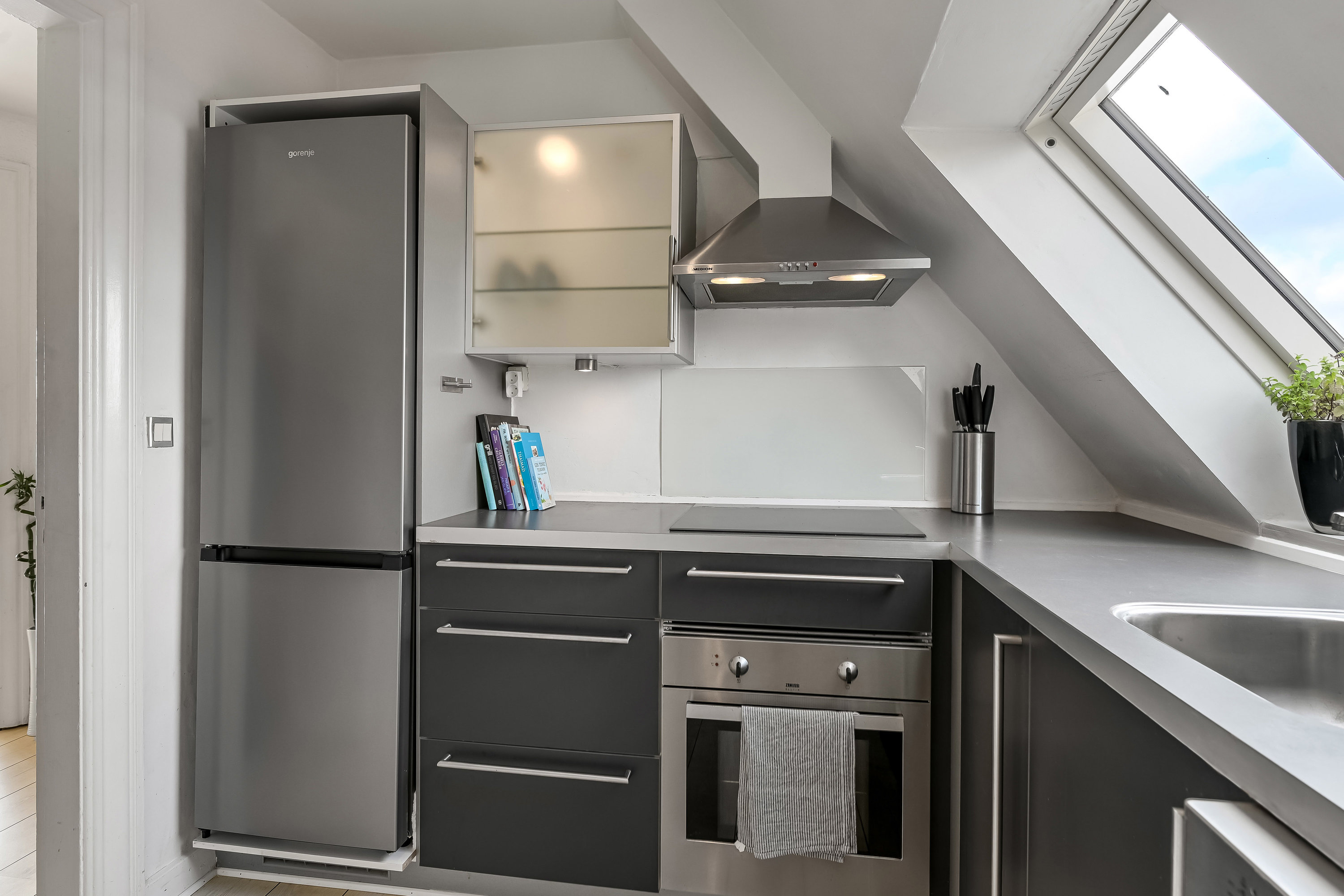 Fremhævet køkken billede i fuldskærmstilstand. Billede af Nygårdsvej 129, 3. tv., 6700 Esbjerg