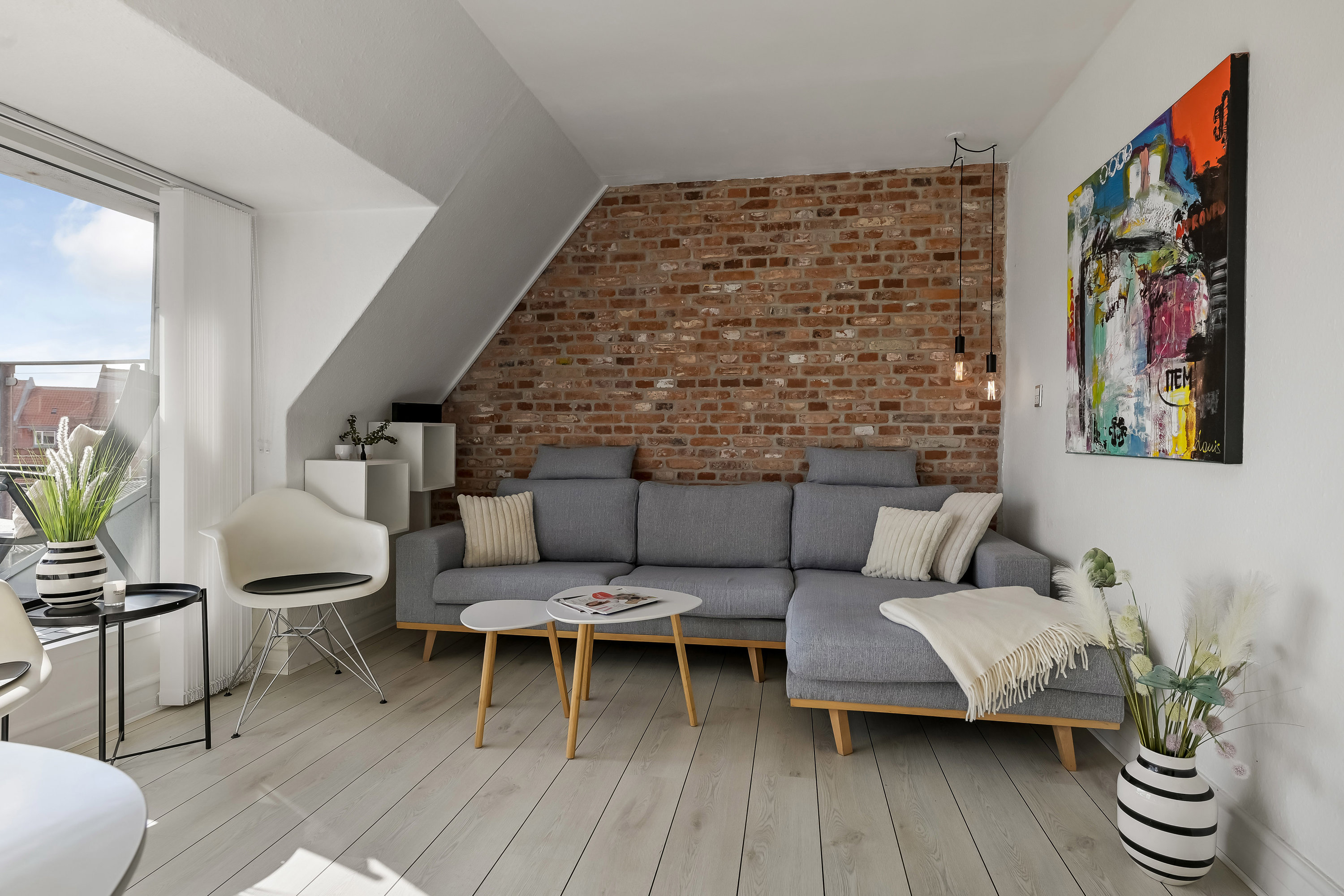 Fremhævet stue billede i fuldskærmstilstand. Billede af Nygårdsvej 129, 3. tv., 6700 Esbjerg